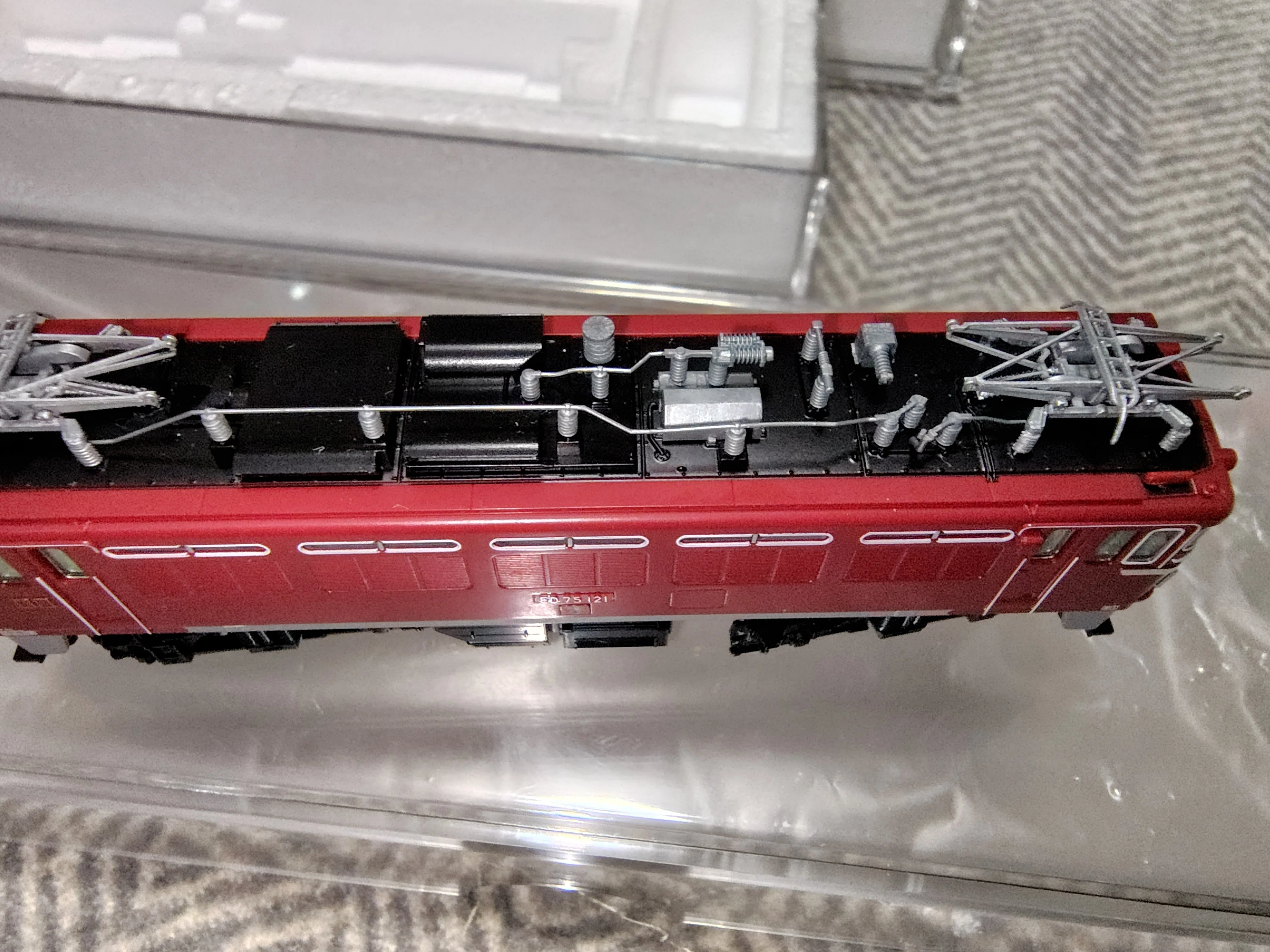 模型紹介】 TOMIX97913 EF64 77号機・ED75 121号機 お召塗装セット