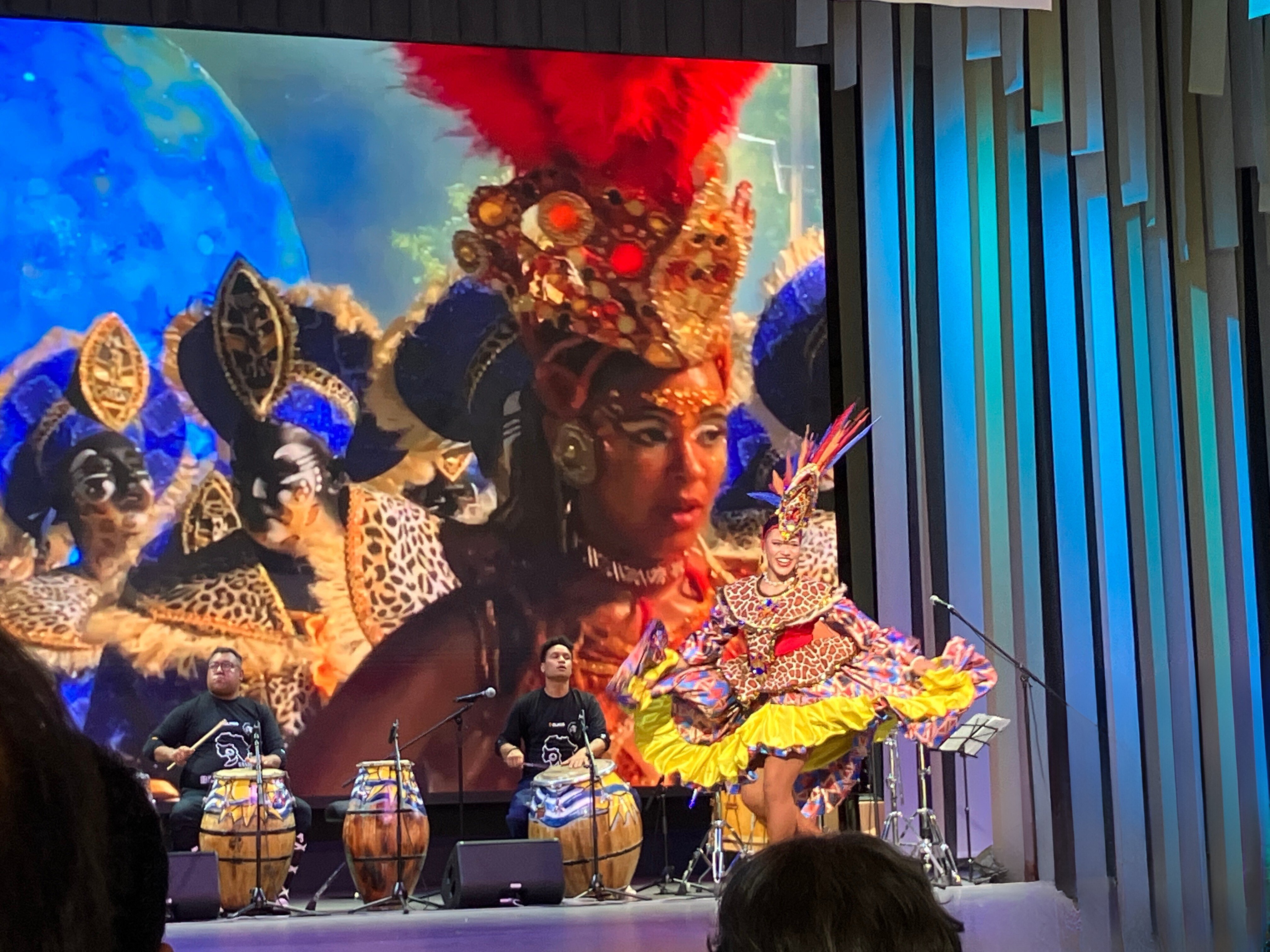 Océans : face à face（フランス語）オーシャンズ　写真集　万博 Océans : face à face（フランス語）オーシャンズ 写真集 万博