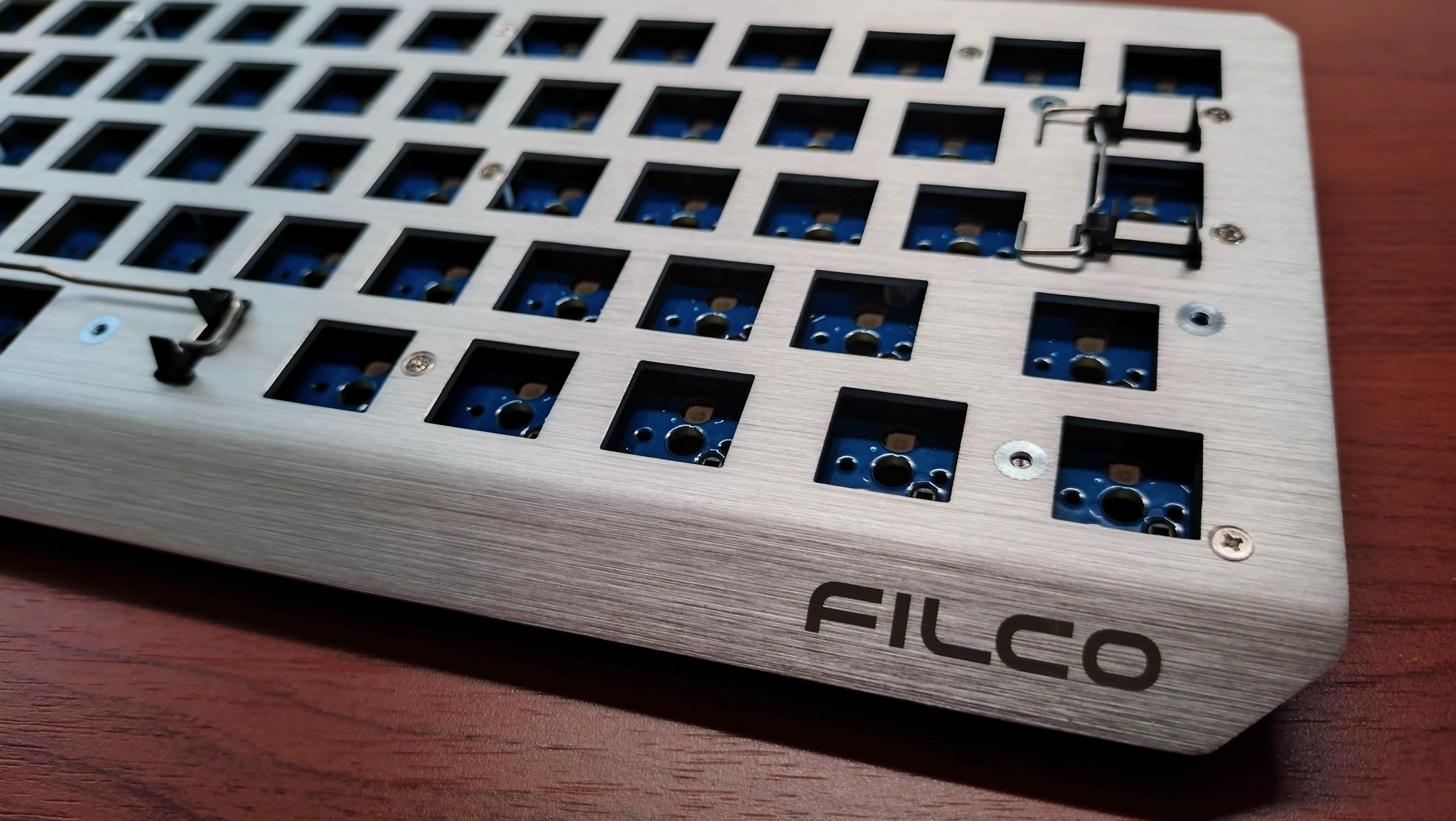 恐らく日本最速の「FILCO Majestouch Luce60」レビュー｜リベルタッチ