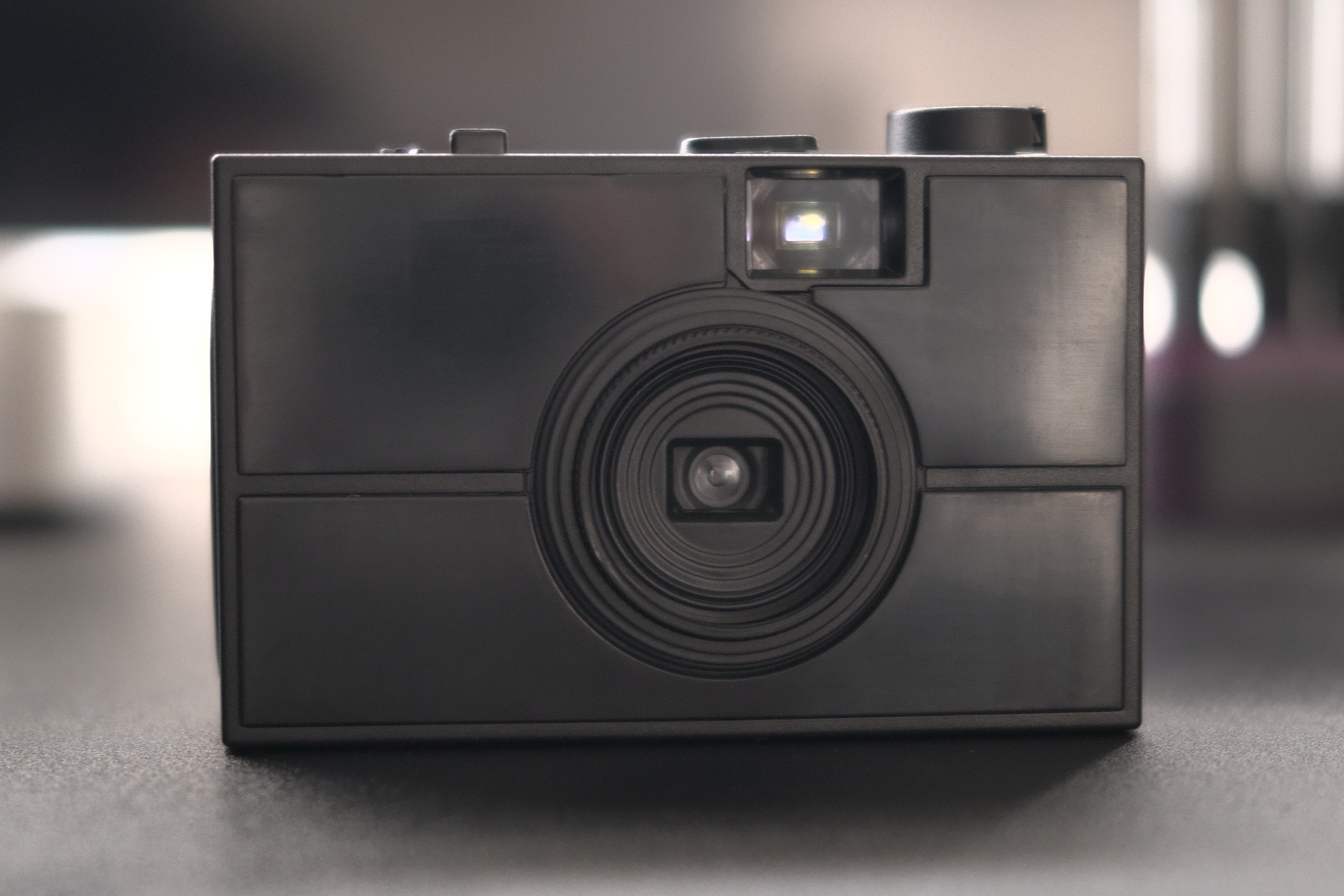 レビュー】プラモデルのカメラ「THE LAST CAMERA」（組立編