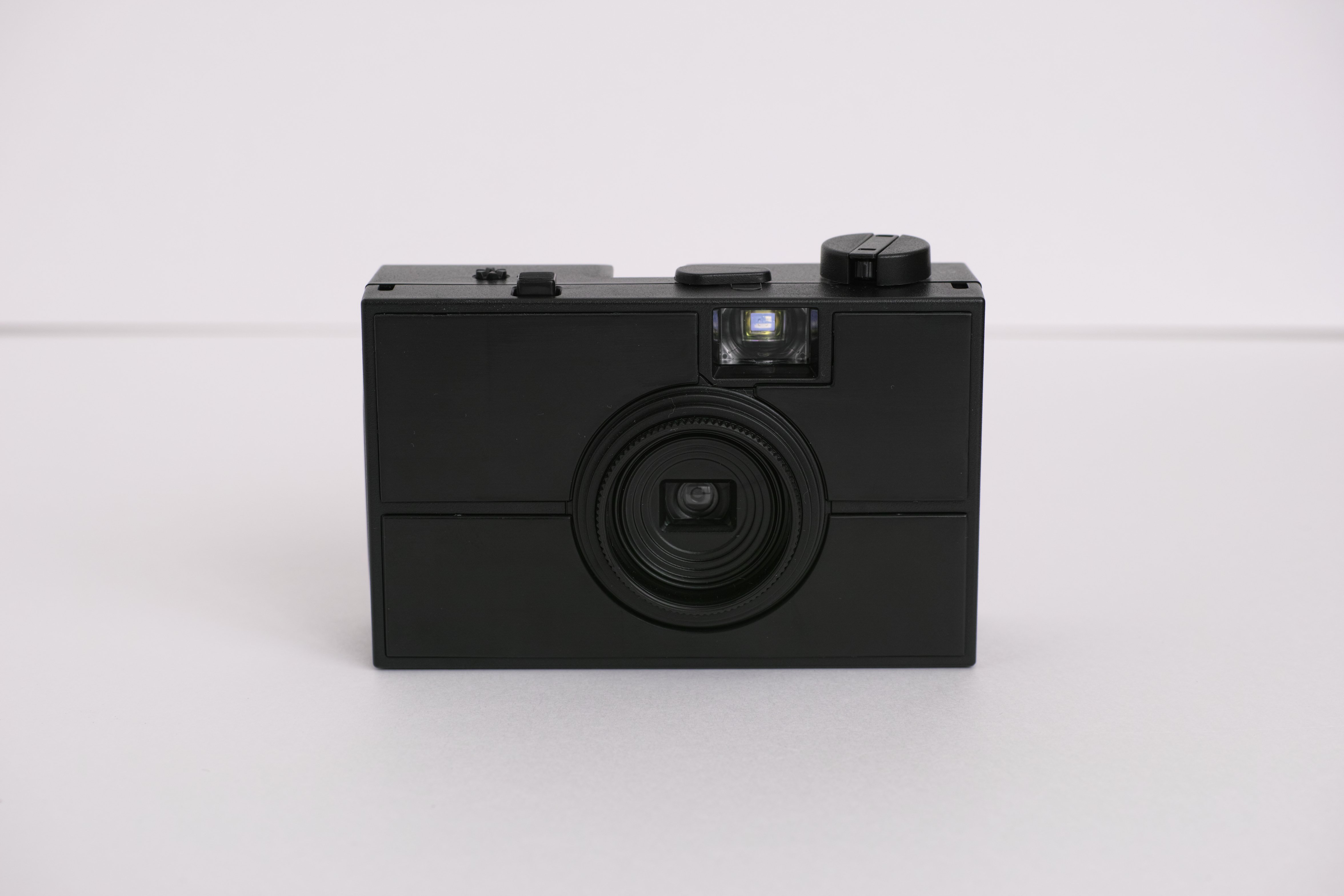 組み立て式フィルムカメラ LAST CAMERA 新発売のプラモデル式カメラ「LAST CAMERA」を作って試し撮り