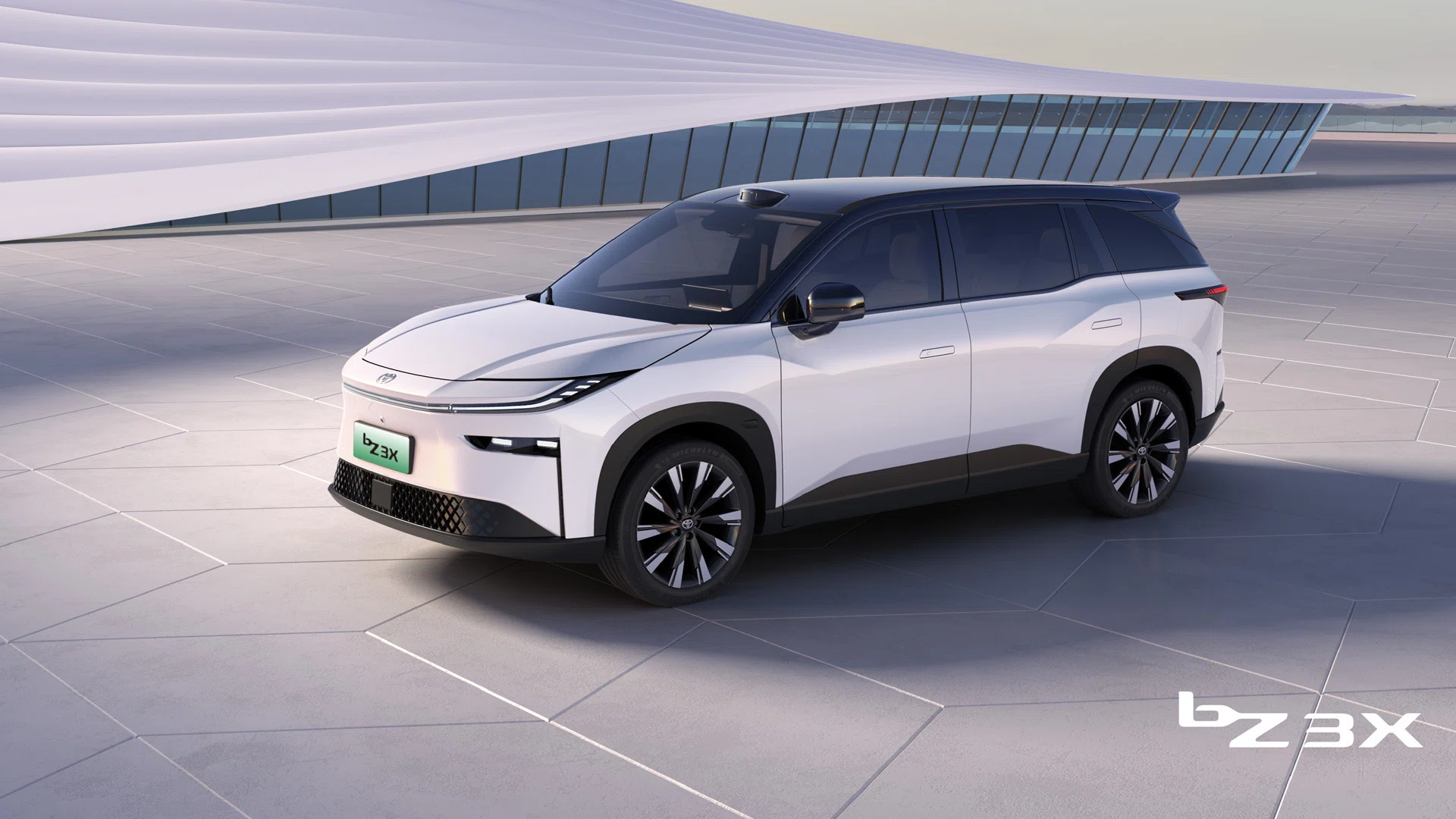 日本車不毛の地と化した中国市場でトヨタ「bZ3X」が躍進！破格の220万