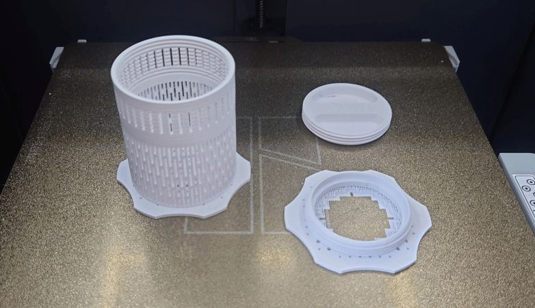 bambulab 純正フィラメント6本とドライボックスのセット 3Dプリンター】BambuLabの人に教えてもらった、AMCにジャスト