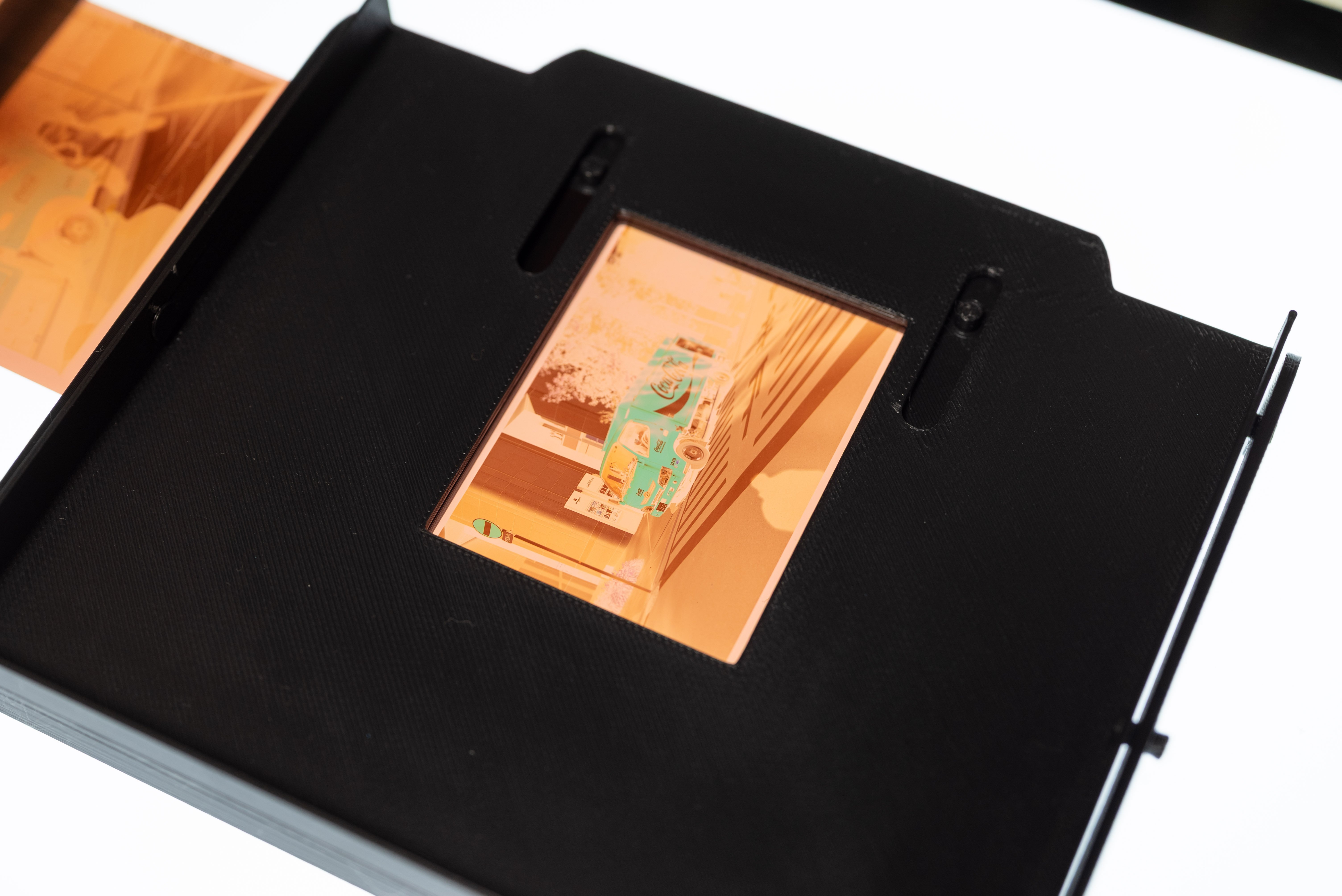 引き伸ばし機のネガキャリアを3Dプリンターで作ってみた｜TK_Photo