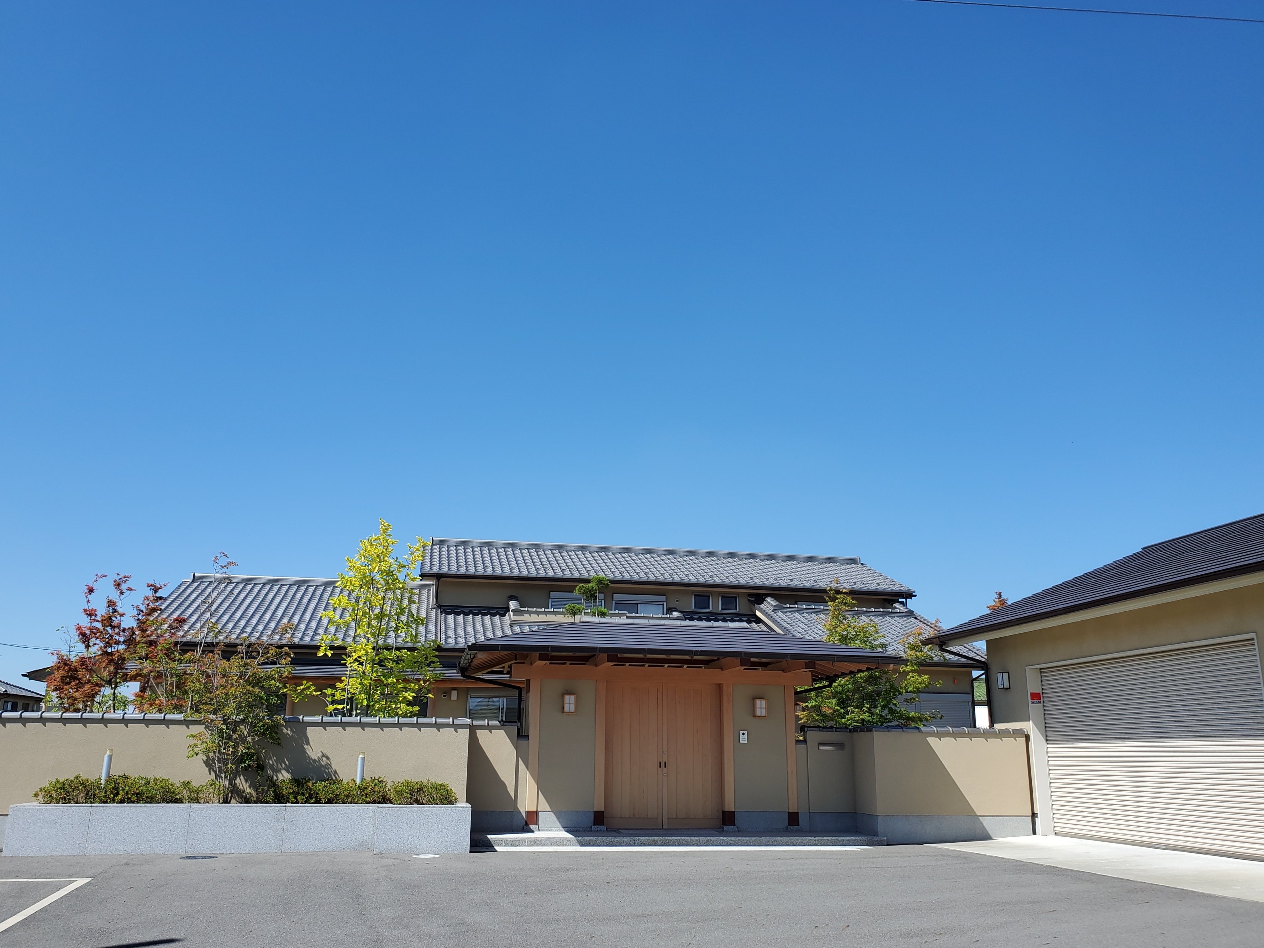 和の美しさに暮らしやすさを重ねて──現代数寄屋で叶える、丁寧な