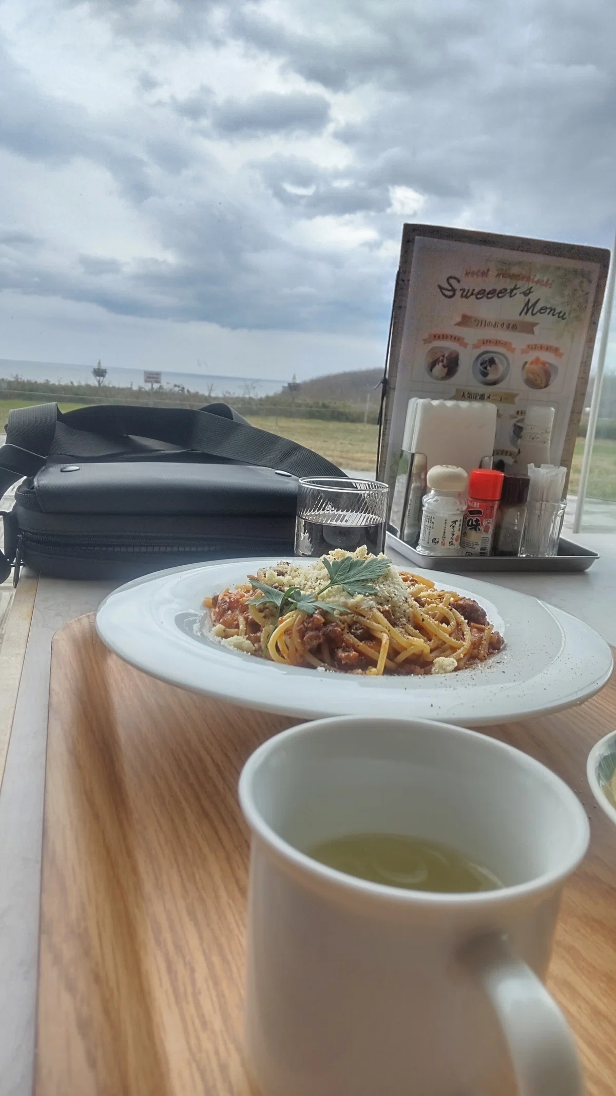 オホーツク温泉 ホテル日の出岬のミートソーススパゲッティの写真