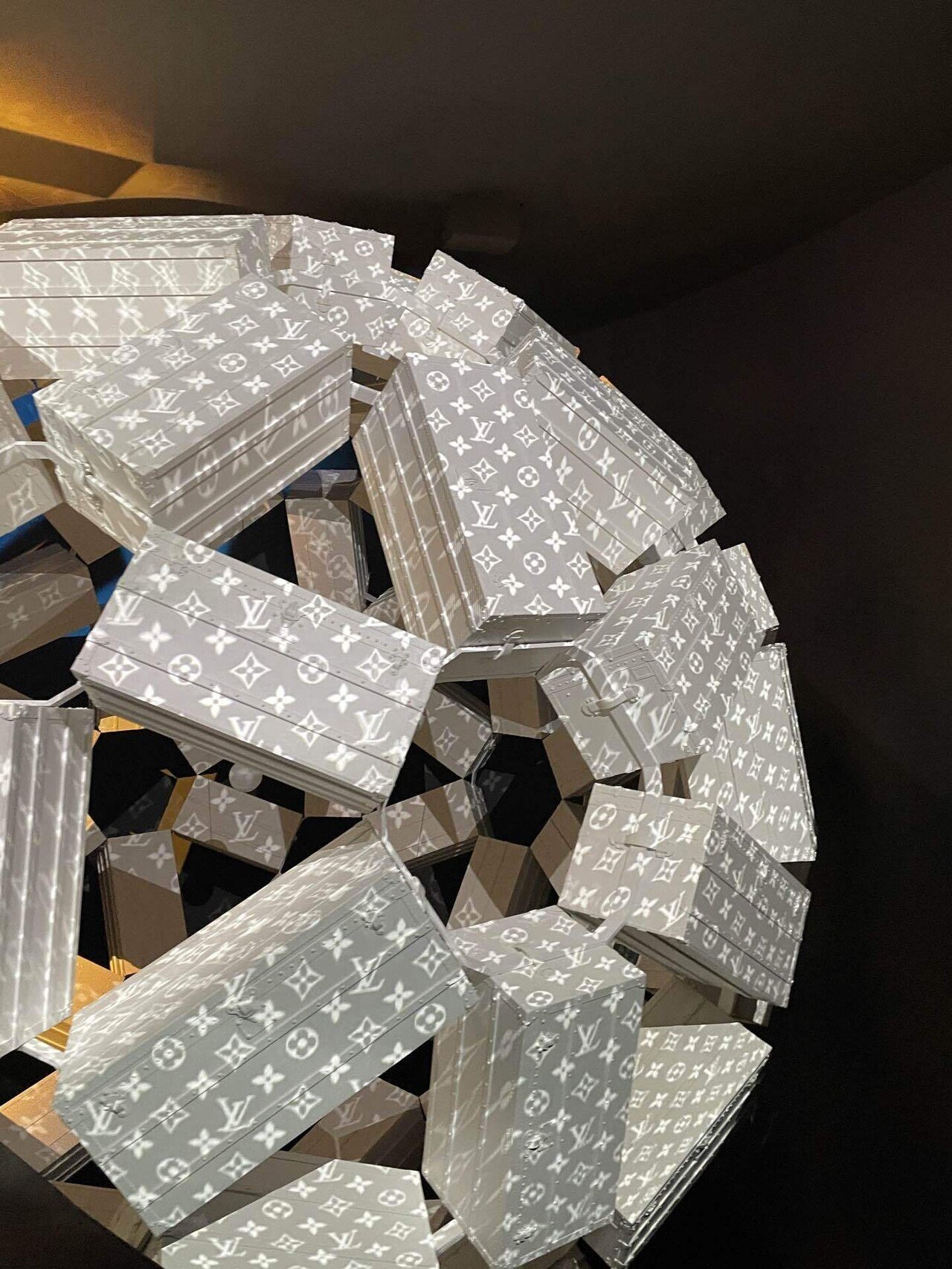 万博】「フランス」パビリオン 愛と芸術に包まれた｜なおり