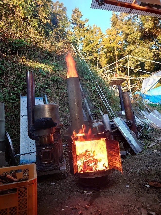 趣味のロケットストーブ #1】洗濯槽で作った“かまど形”のクッキング