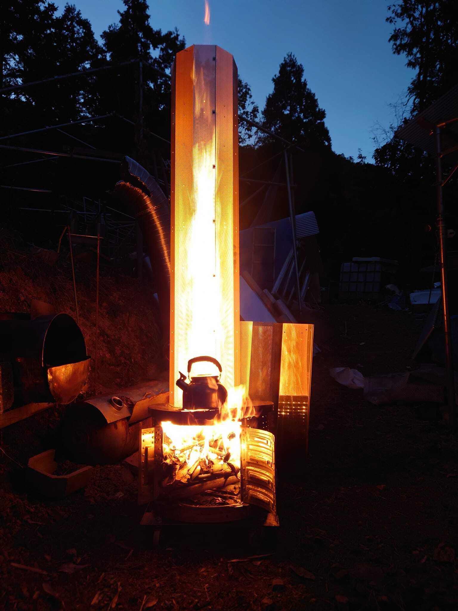 趣味のロケットストーブ #1】洗濯槽で作った“かまど形”のクッキング