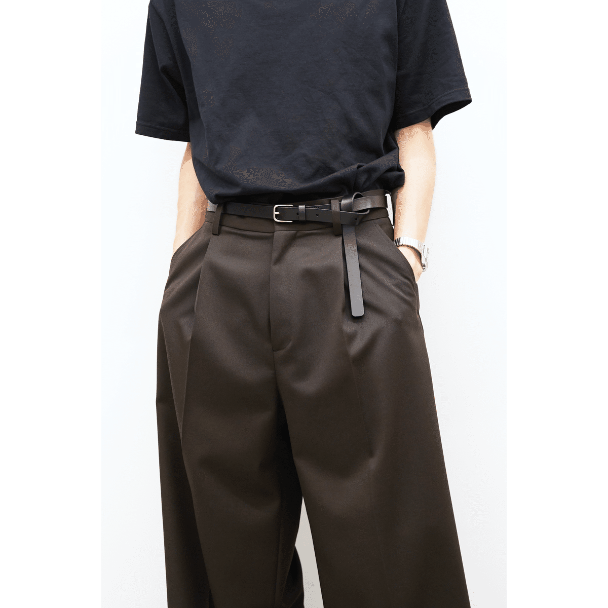 ユニクロU ナローロングレザーベルト3本セット　Mサイズ さりげない夏のお供。UNIQLO U ナローロングレザーベルト