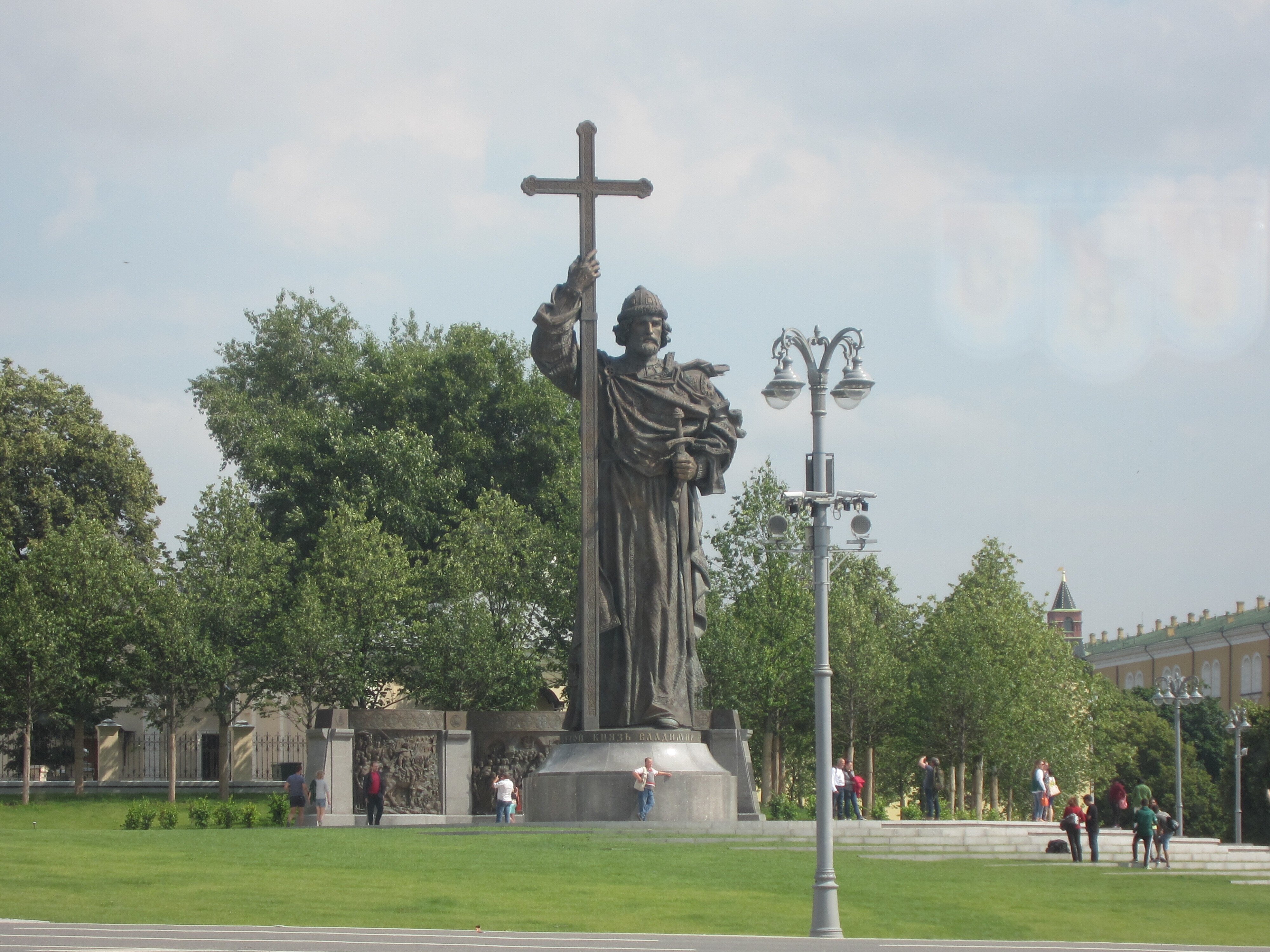 7月15日は、ウラジーミル大公の命日｜チェブラーシカ