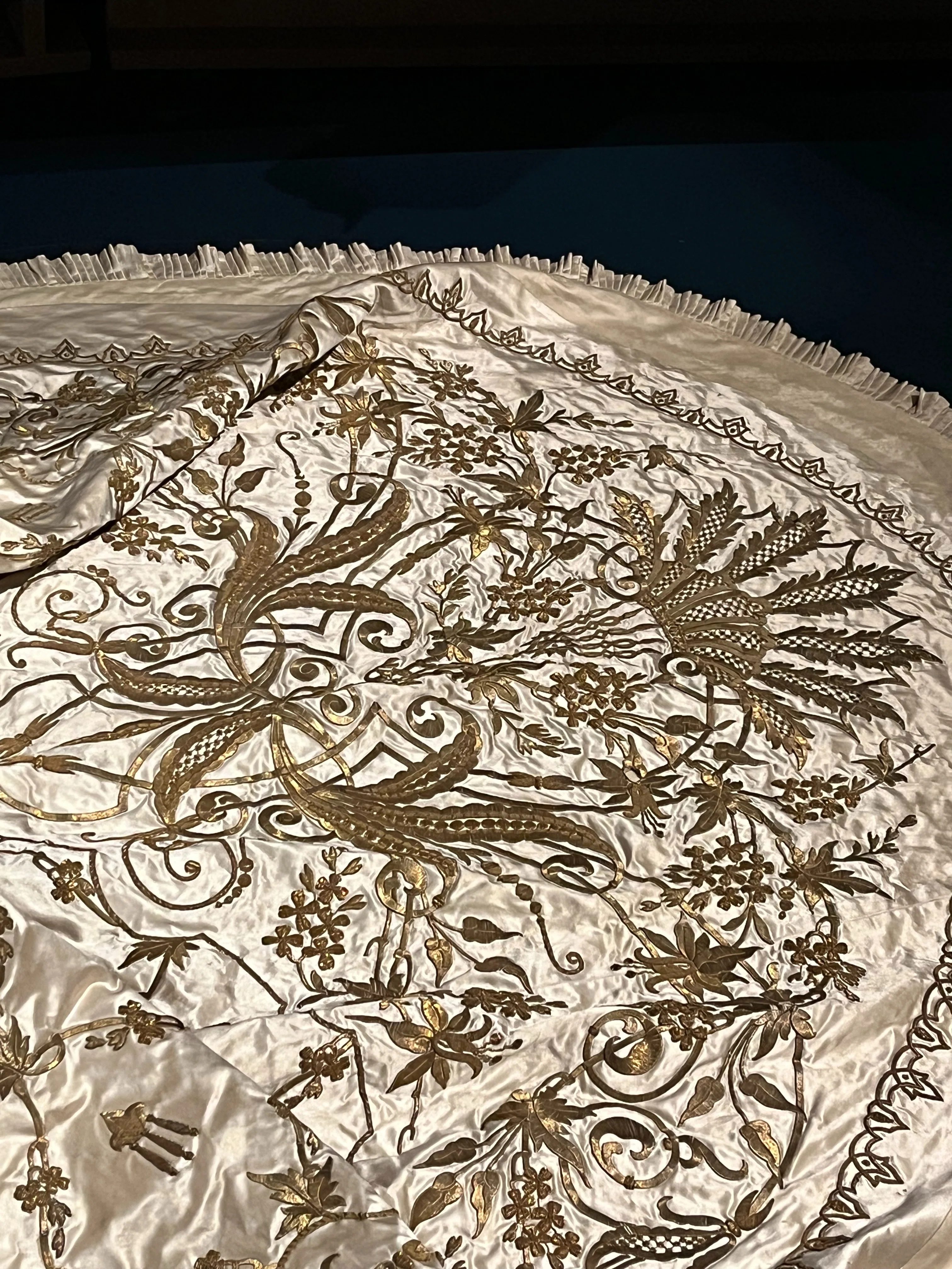 フランスの衣装と刺繍 パリ衣装美術館 フランスの衣装と刺繍 パリ衣装