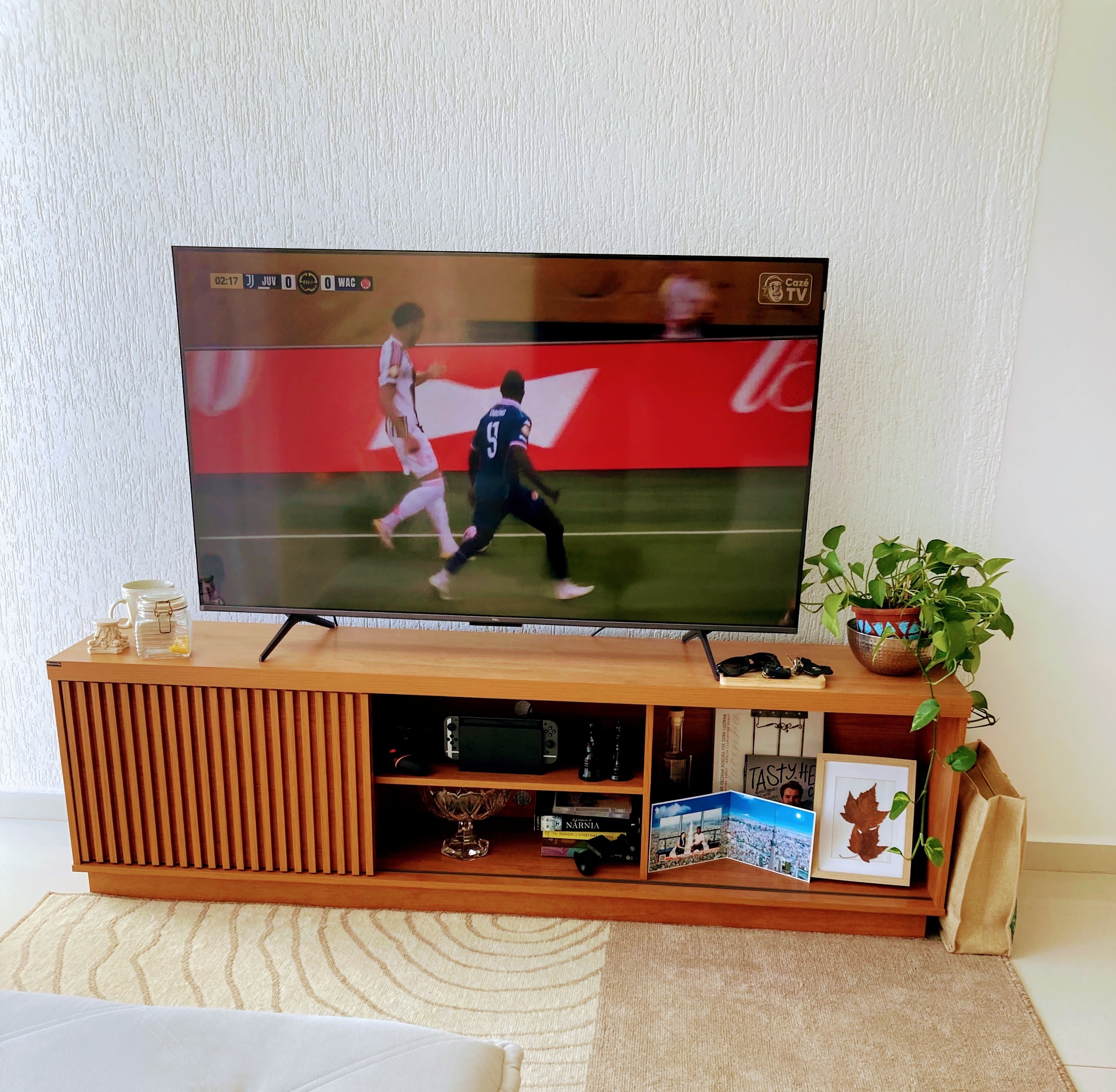 すべてを失い、「ミニマリスト」になった私がまたモノを持つまで｜MEZ