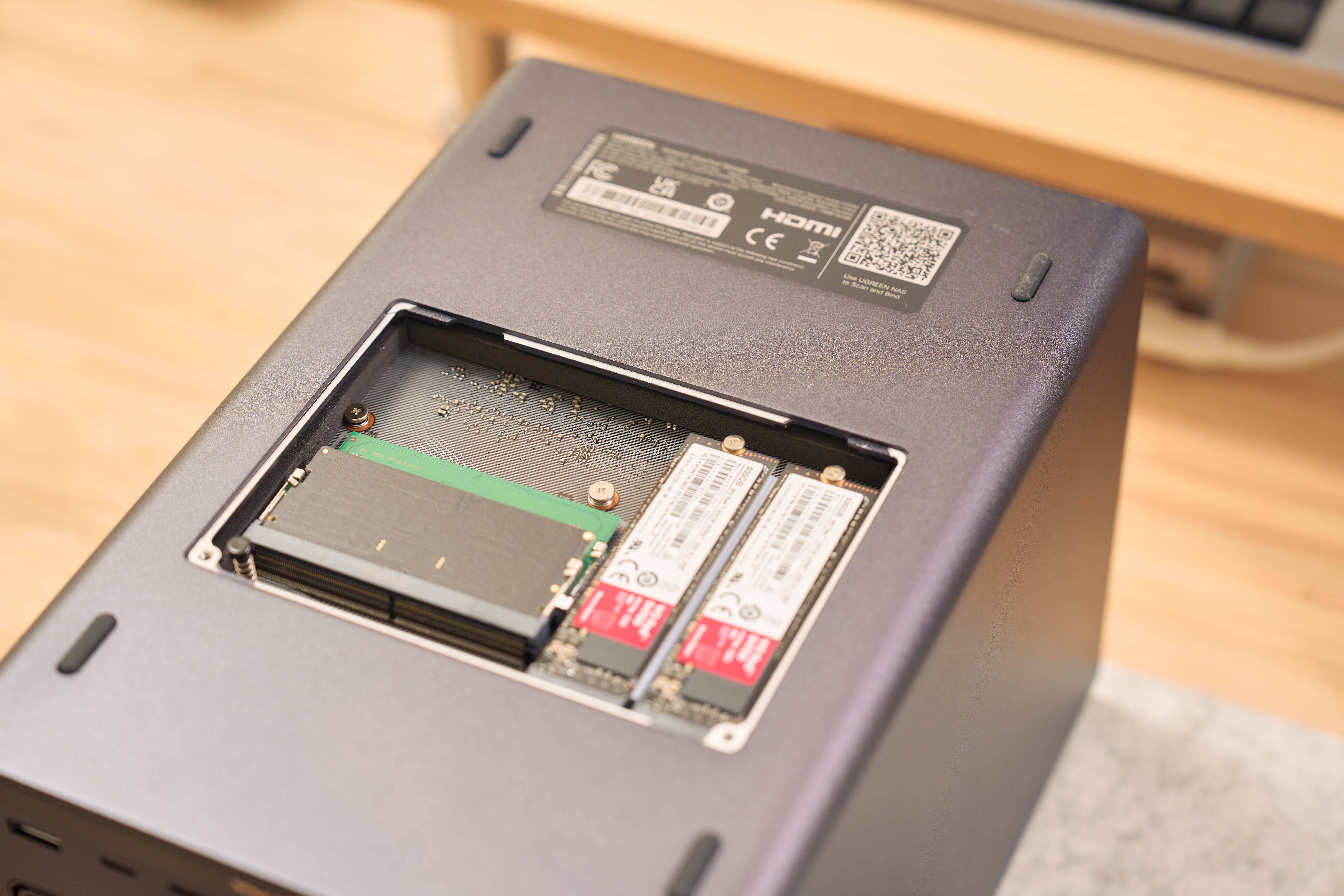 UGREEN NASync DXP4800 Plus メモリ増設してみた | mcpでの活用