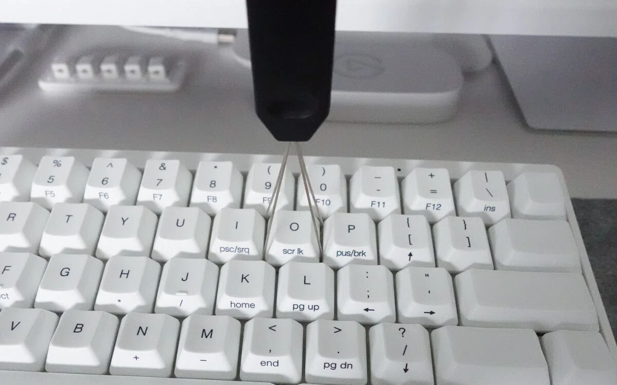 HHKB 無刻印 雪モデルのキーキャップを刻印タイプに交換した話