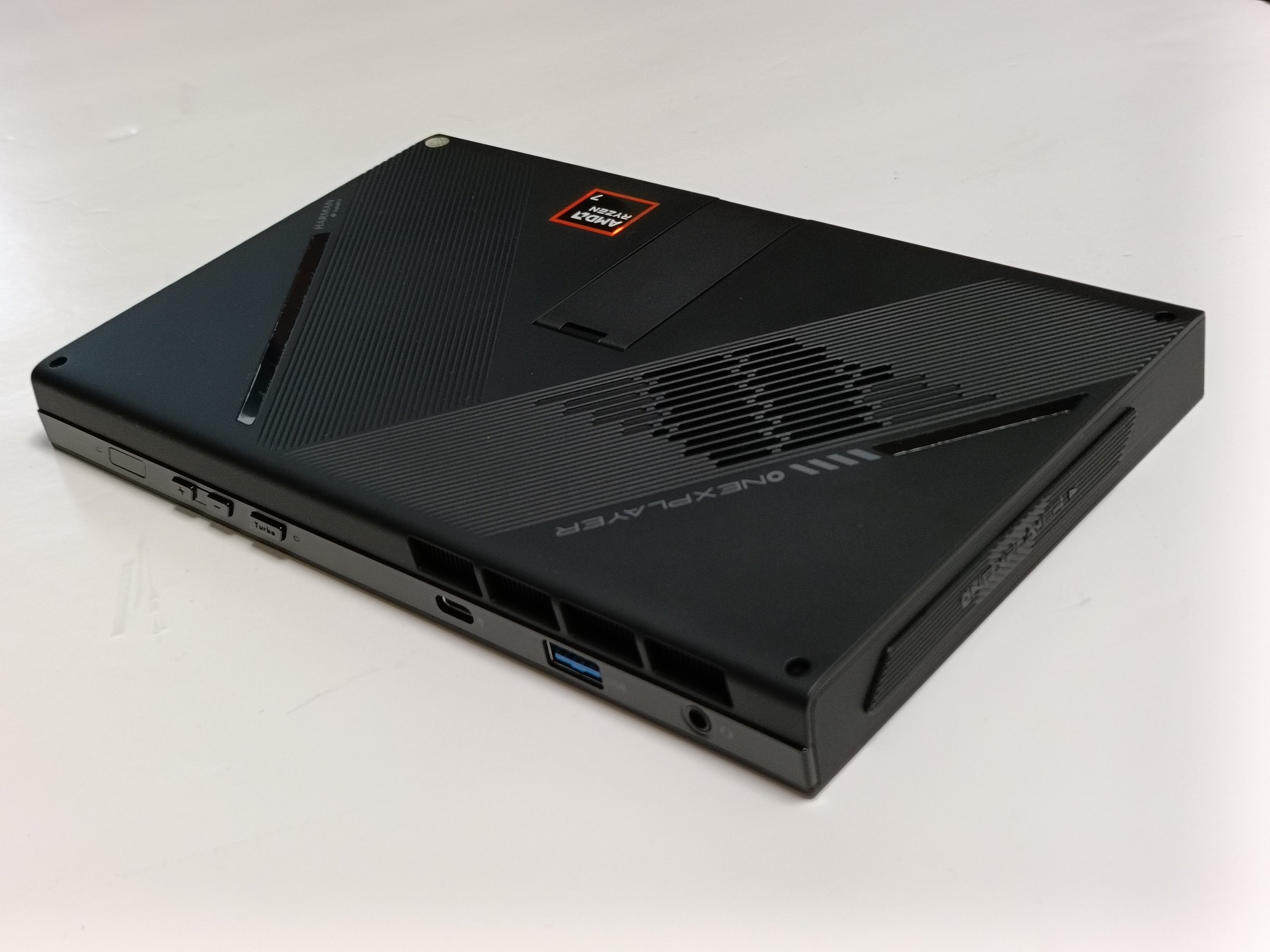 ONEXPLAYER X1 miniをメインPCにする｜神宮カミト