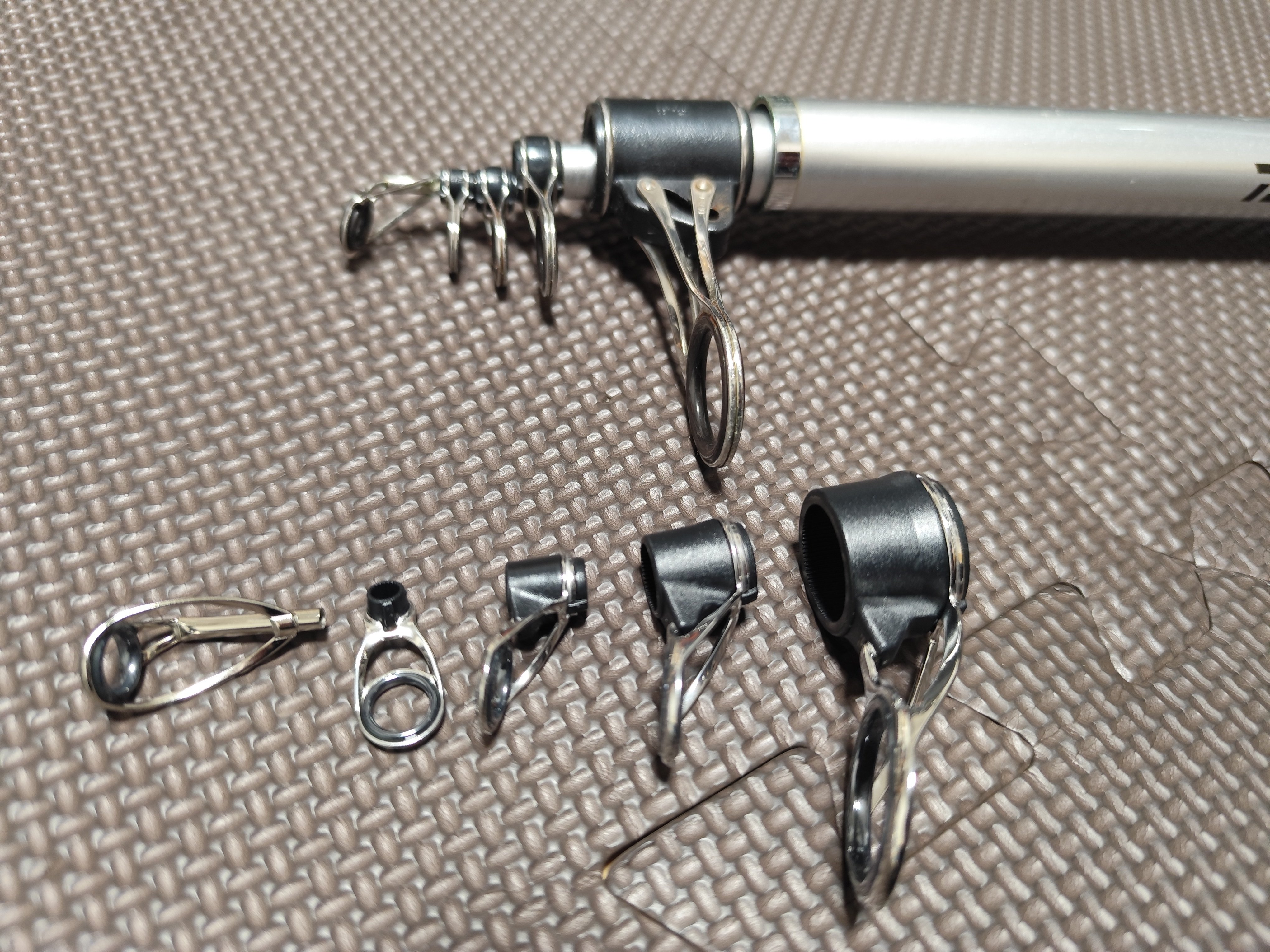 振り出し竿のガイド交換｜N4