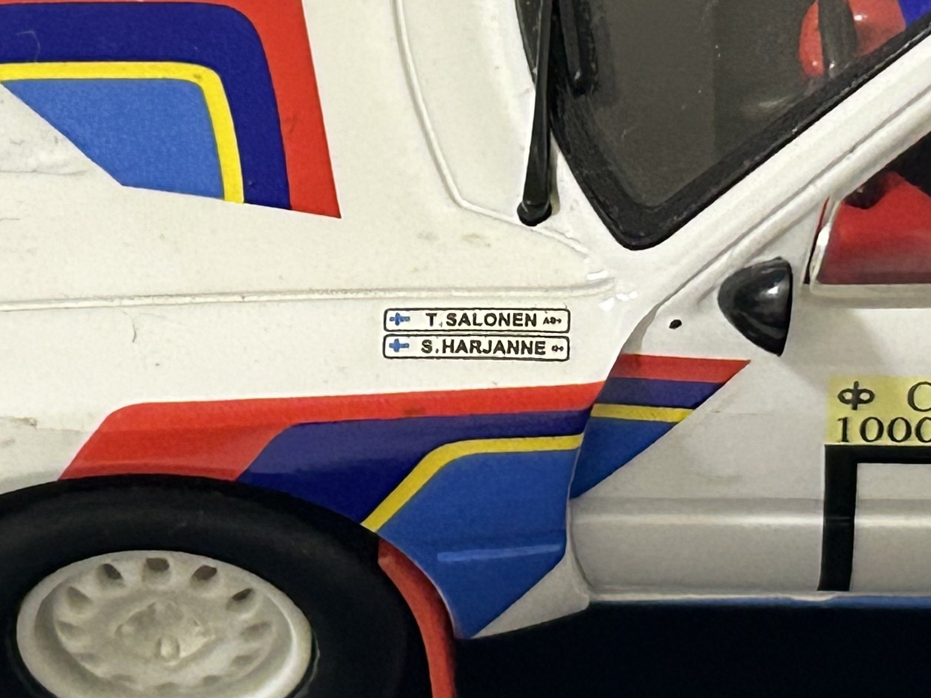 スロットカーレビュー] Scalextric Peugeot 205 T16 EvolutionⅡ
