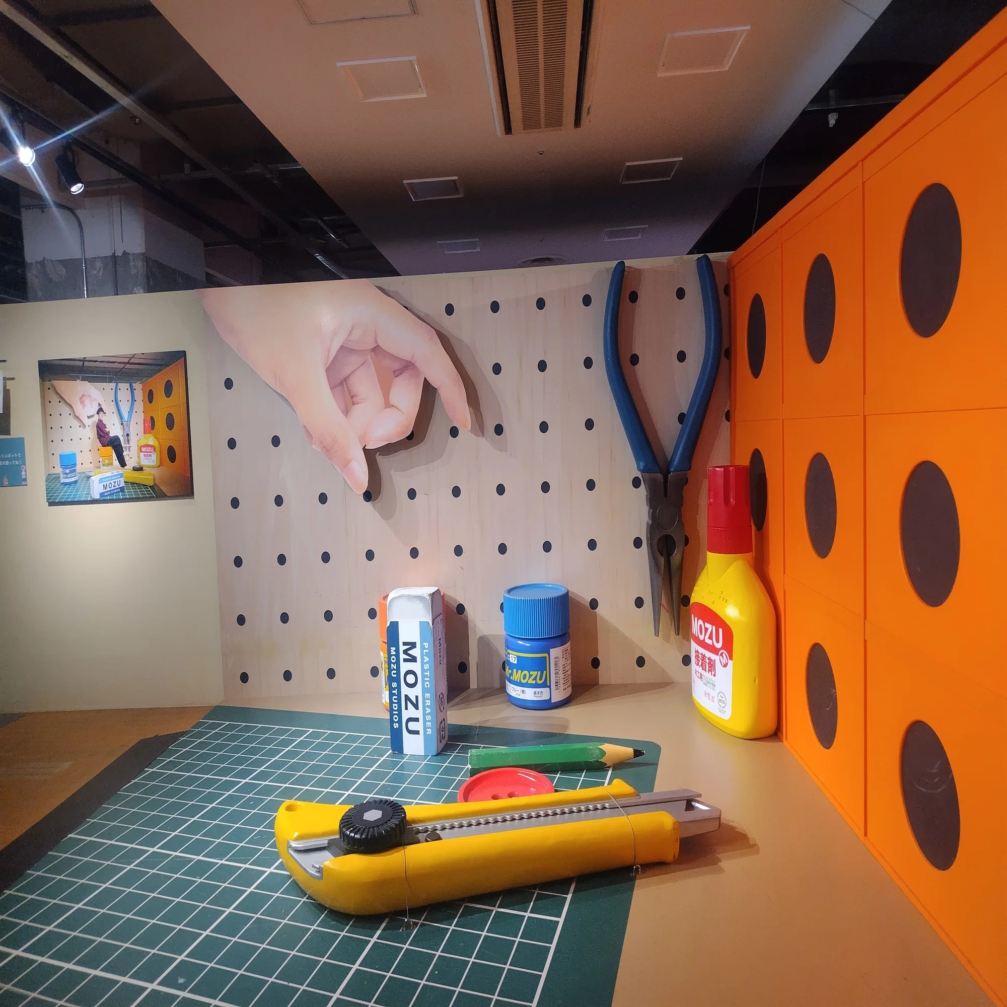 Mozu ミニチュア展-ようこそ、ちいさな世界へ。｜ui