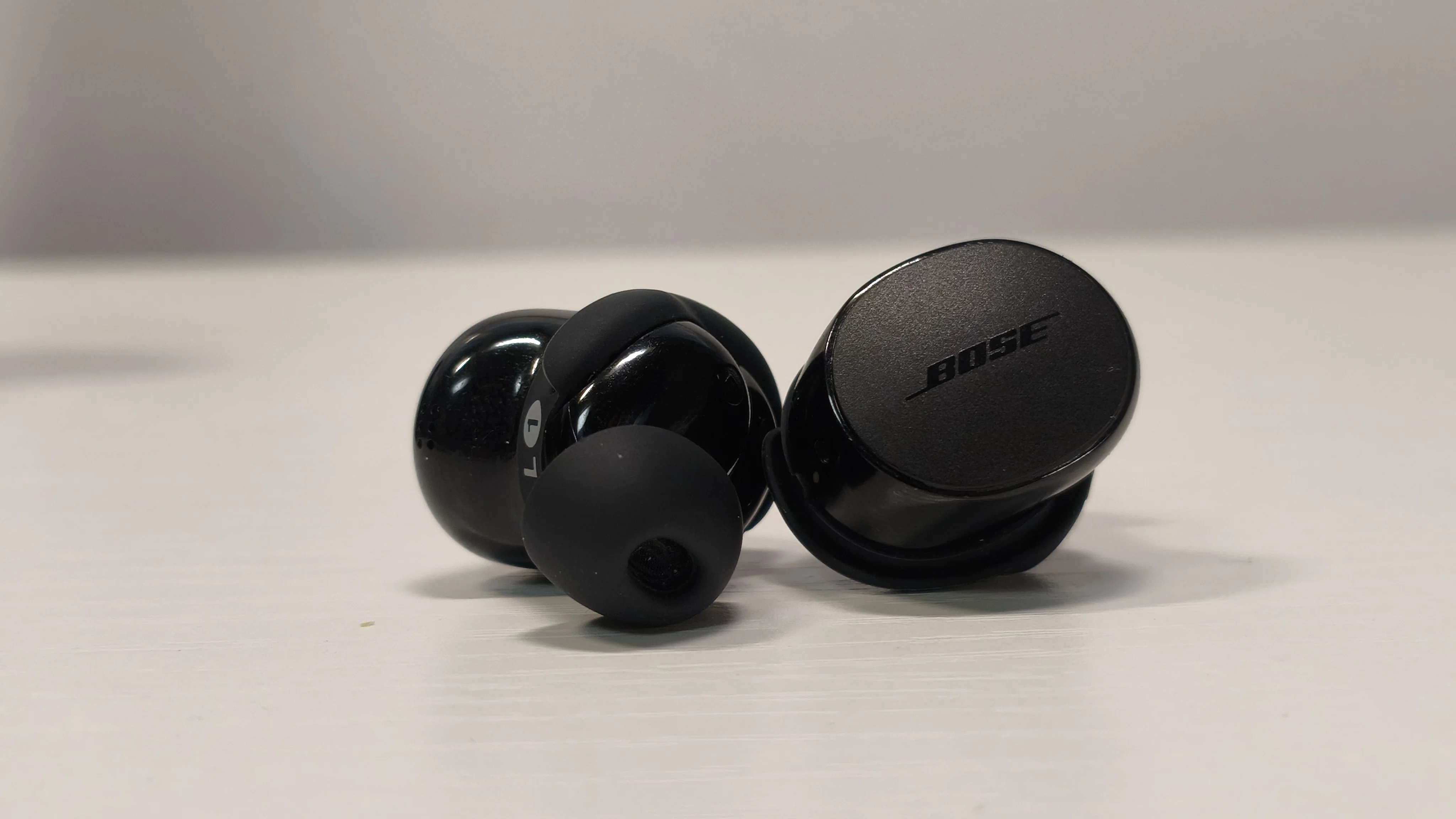 高いからと言っていいモノであるとは限らない。 【Bose quietcomfort