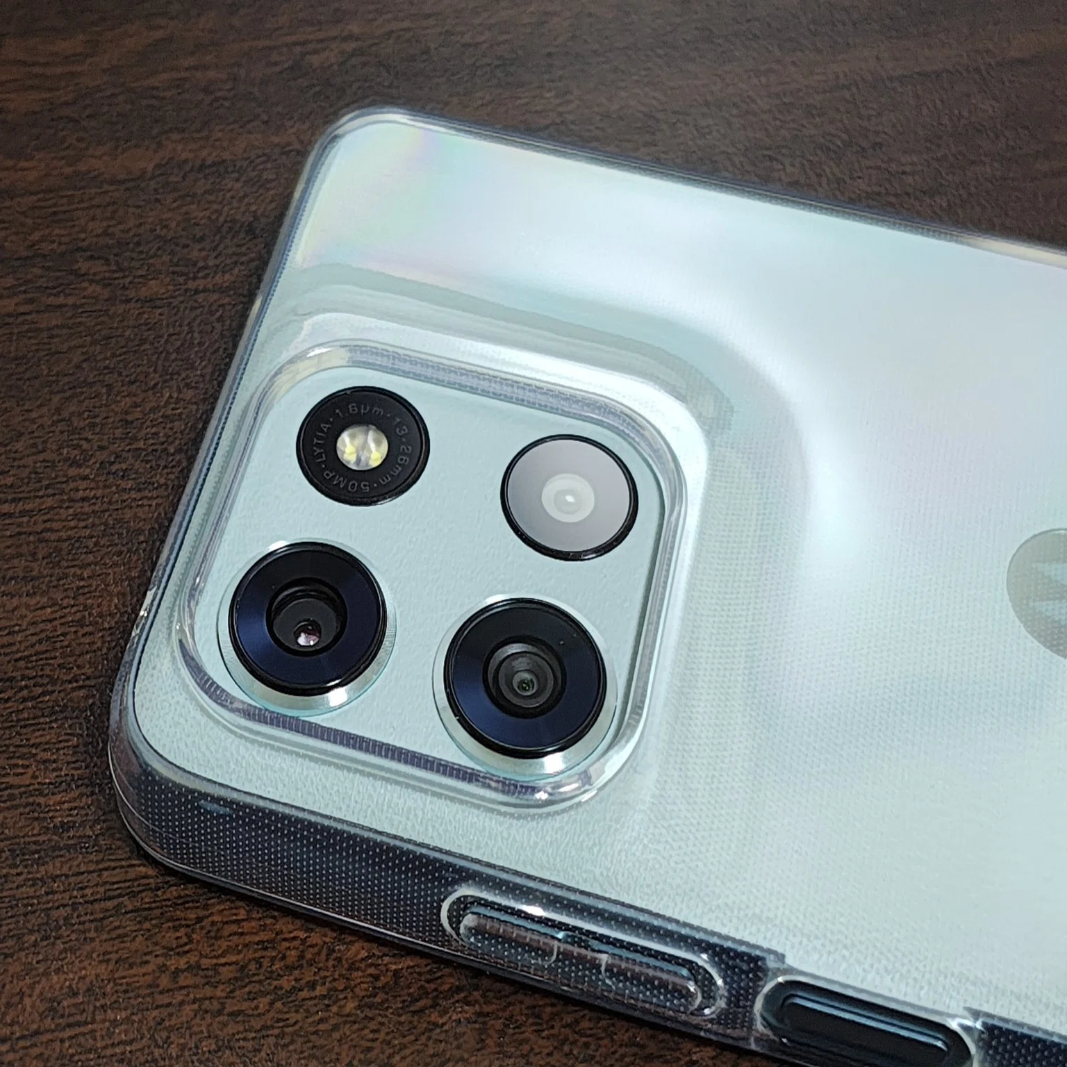 moto g66y 5G レビュー！おしゃれで高耐久、ただし重量もアップ｜吾妻 