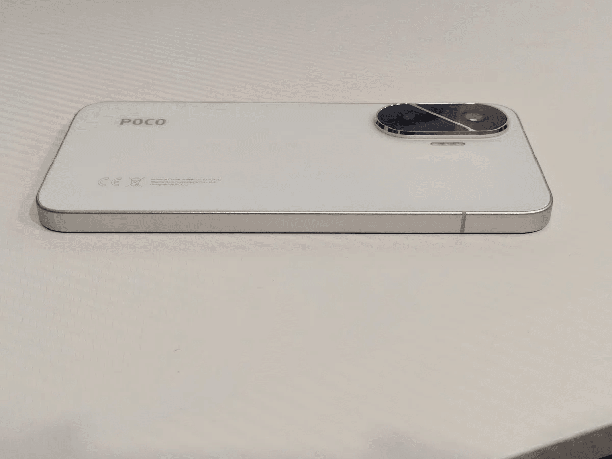 POCO F7レビュー ～満を持して登場のコスパ王者～｜カトユー