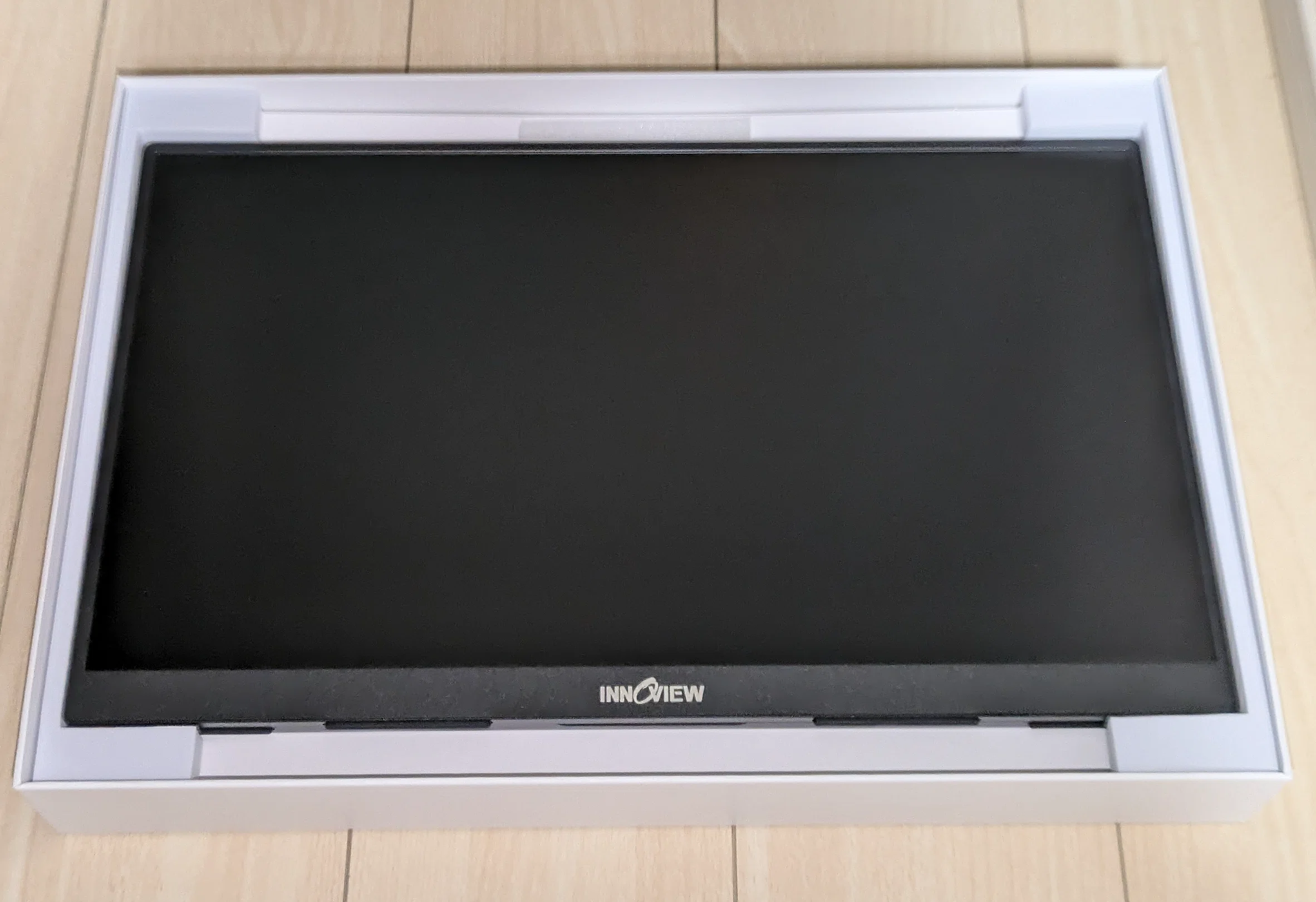 InnoView 18.5インチ モバイルモニターを買った｜しあ