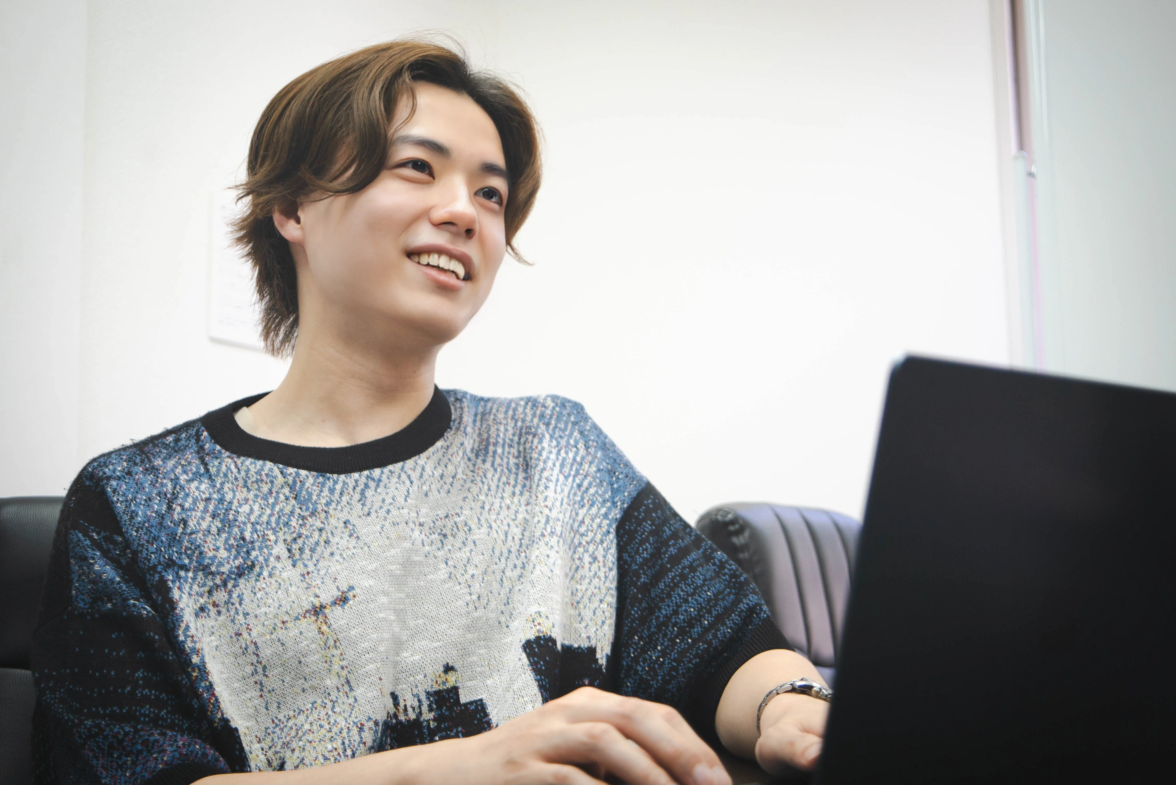 社員インタビューvol.14｜教師の道からTwitterの衝動で人生が激変