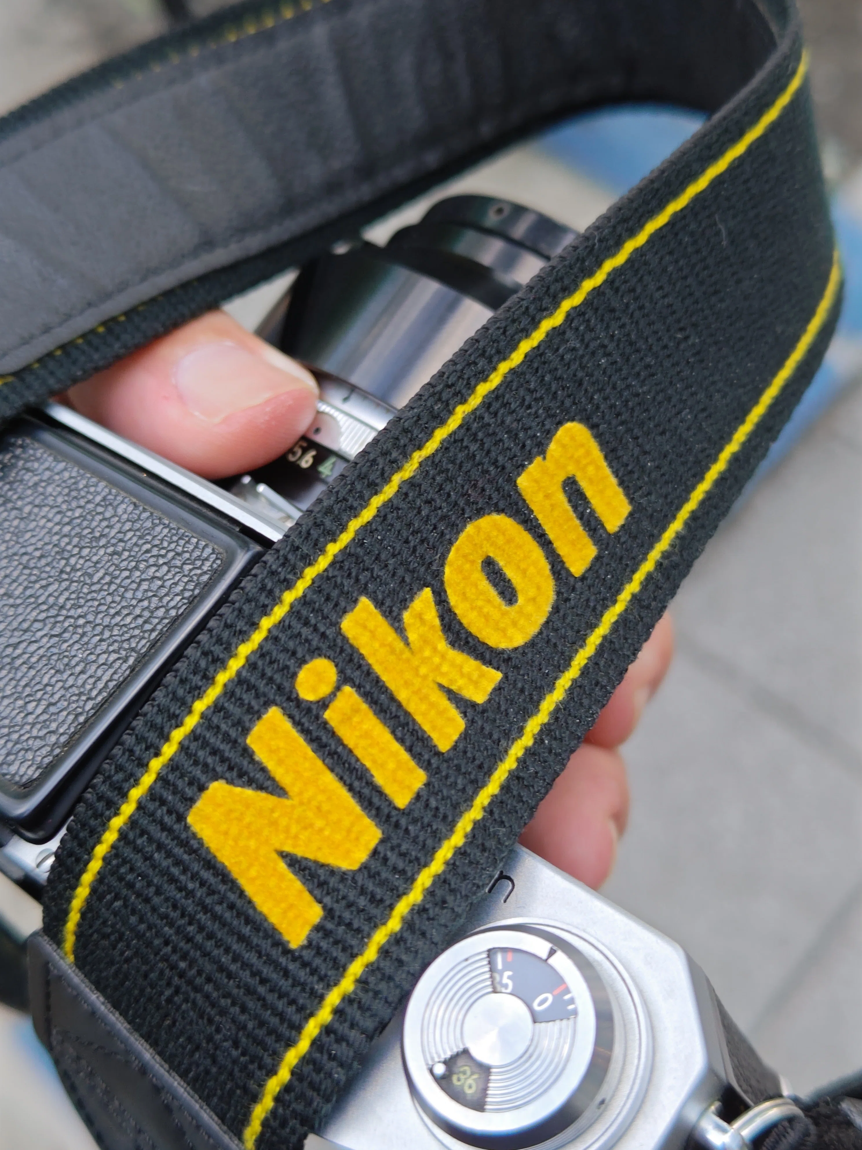 kazのこんなカメラ㊱ Nikon F｜kaz@Pinguist!