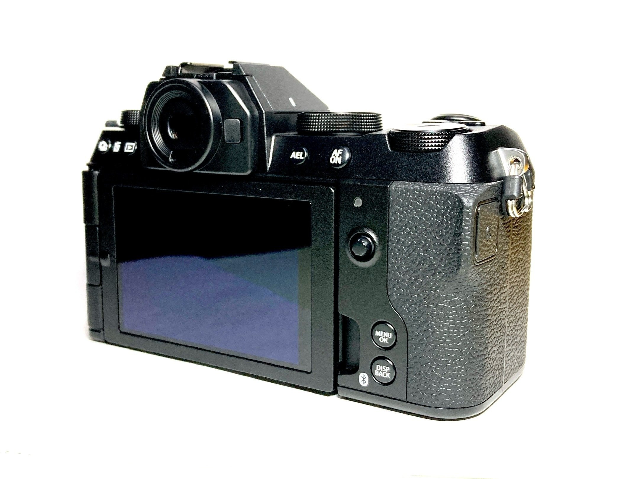 新品レンズキットがまさかの20万円切り！X-S20購入しました