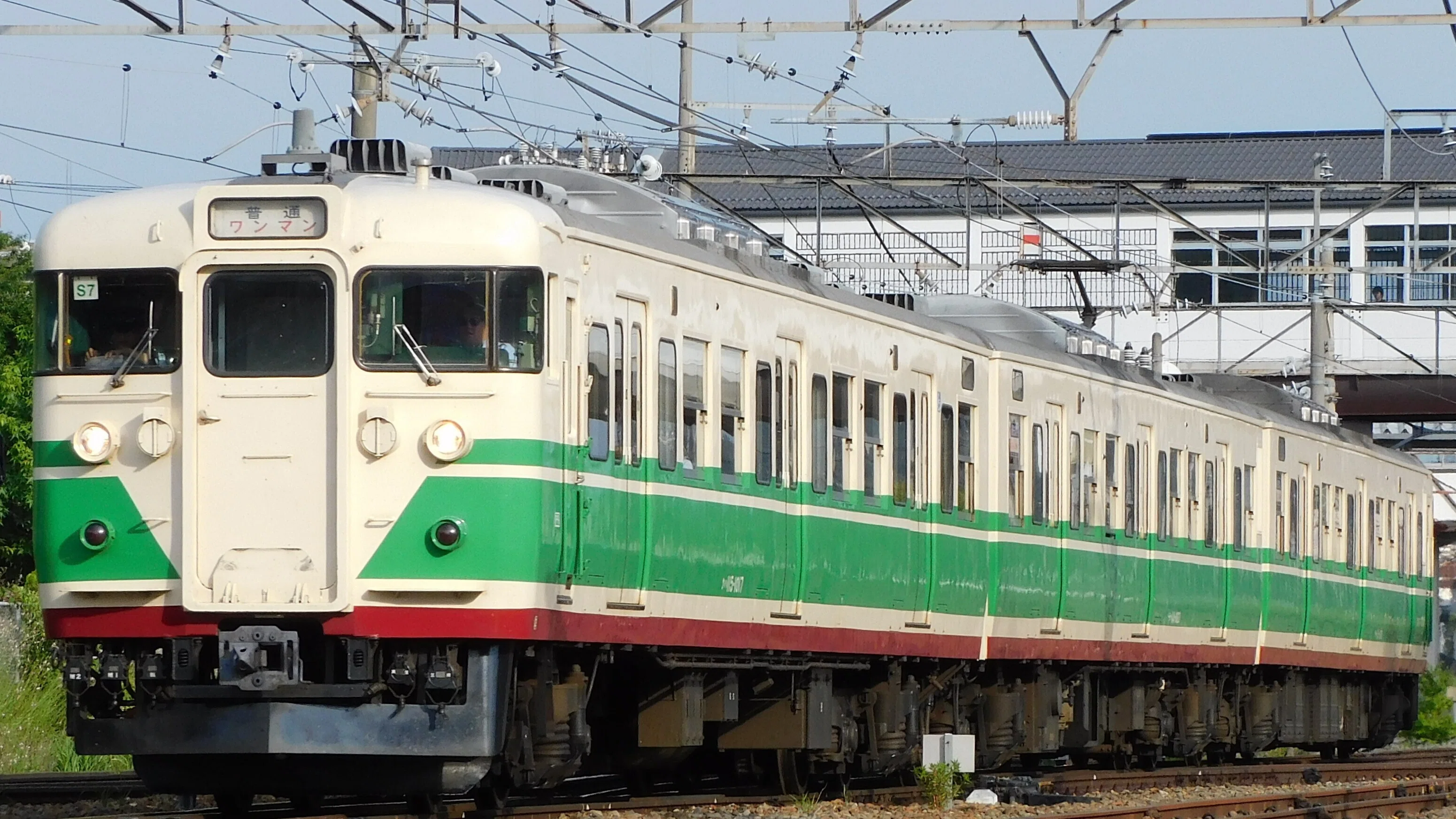 終末の週末パス旅行 その2―春日山→長野→軽井沢→横川→上野｜HK@鉄音