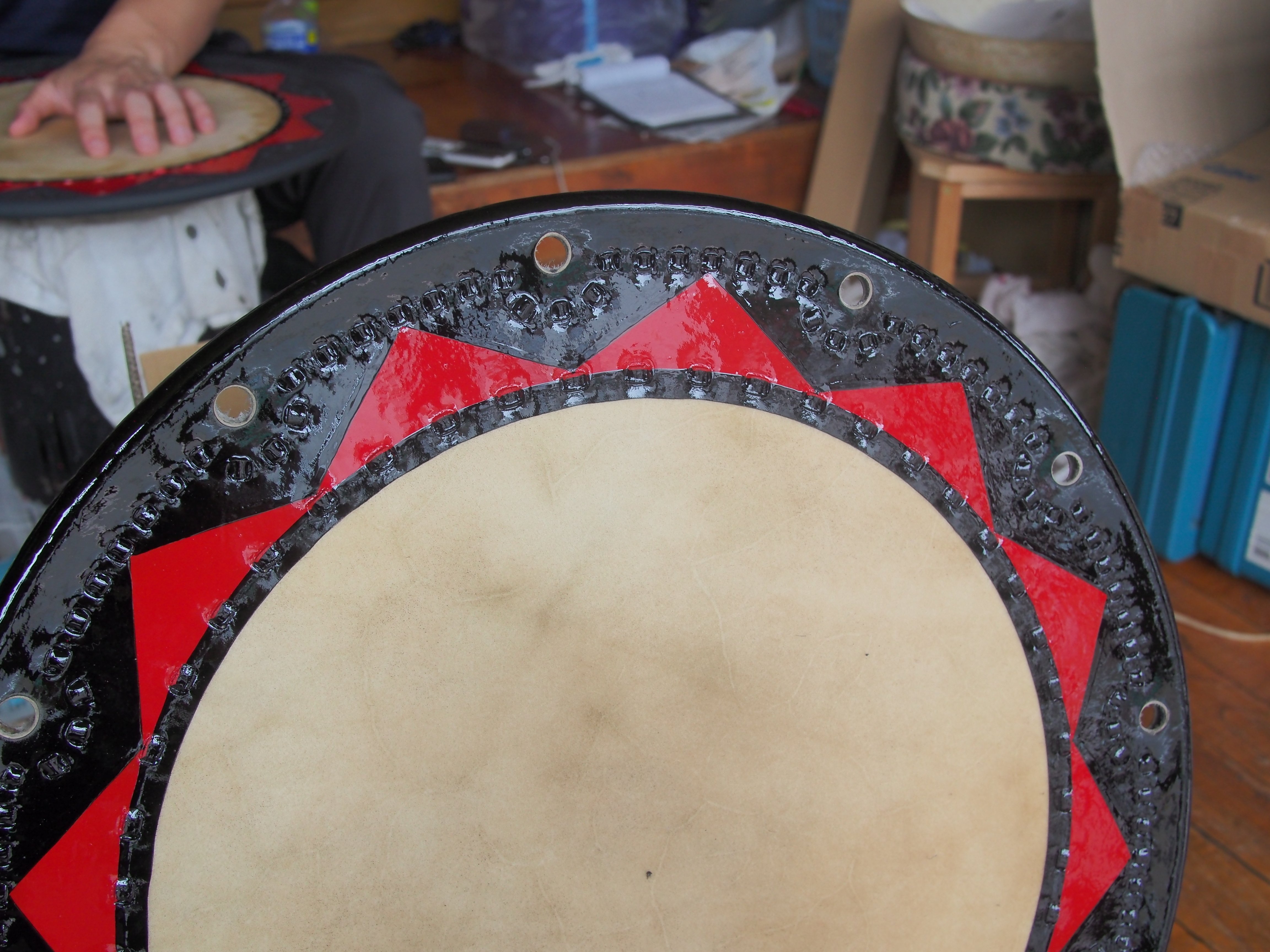 夏だ、さんさ踊りだ！太鼓づくりの舞台裏とは？｜morinote