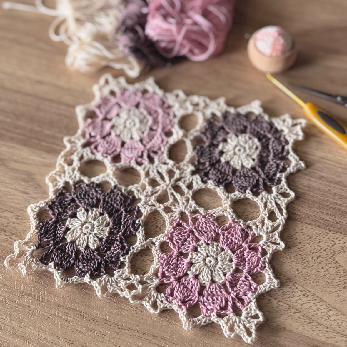 Tamaさま専用　ドイリー　レース編み ハンドメイド レース編みドイリー No.41(2) その他インテリア雑貨