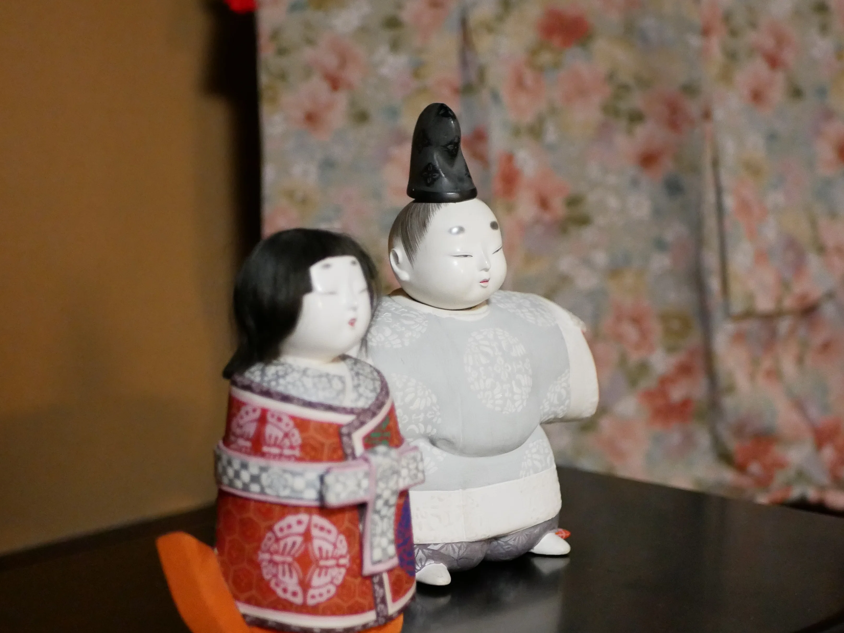 素材のコト ー 「胡粉」とは何か。｜大西人形五代目の、節句の作法。
