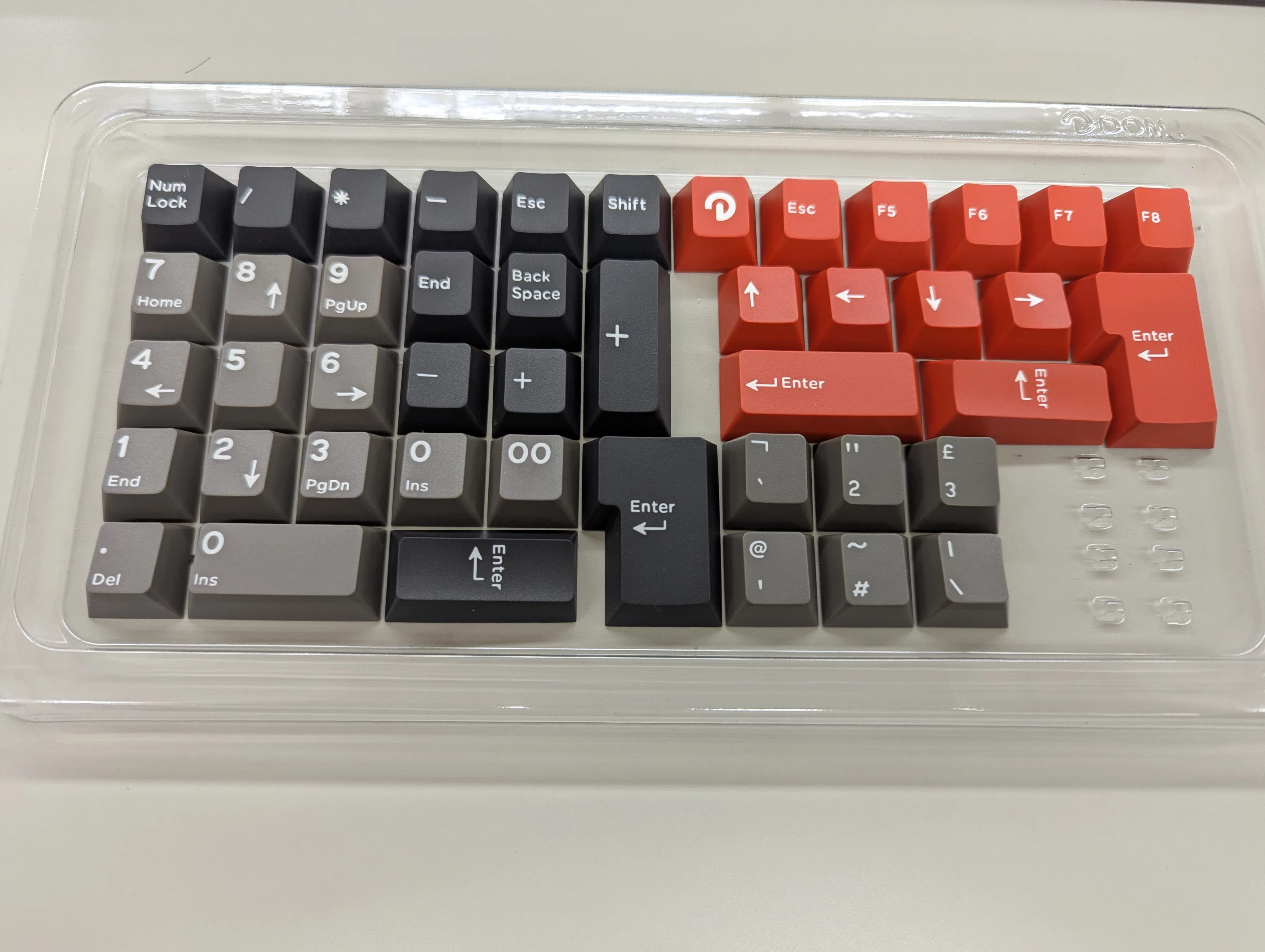 キーボード（ARCHISS Maestro 2S）のキートップをカスタマイズしました