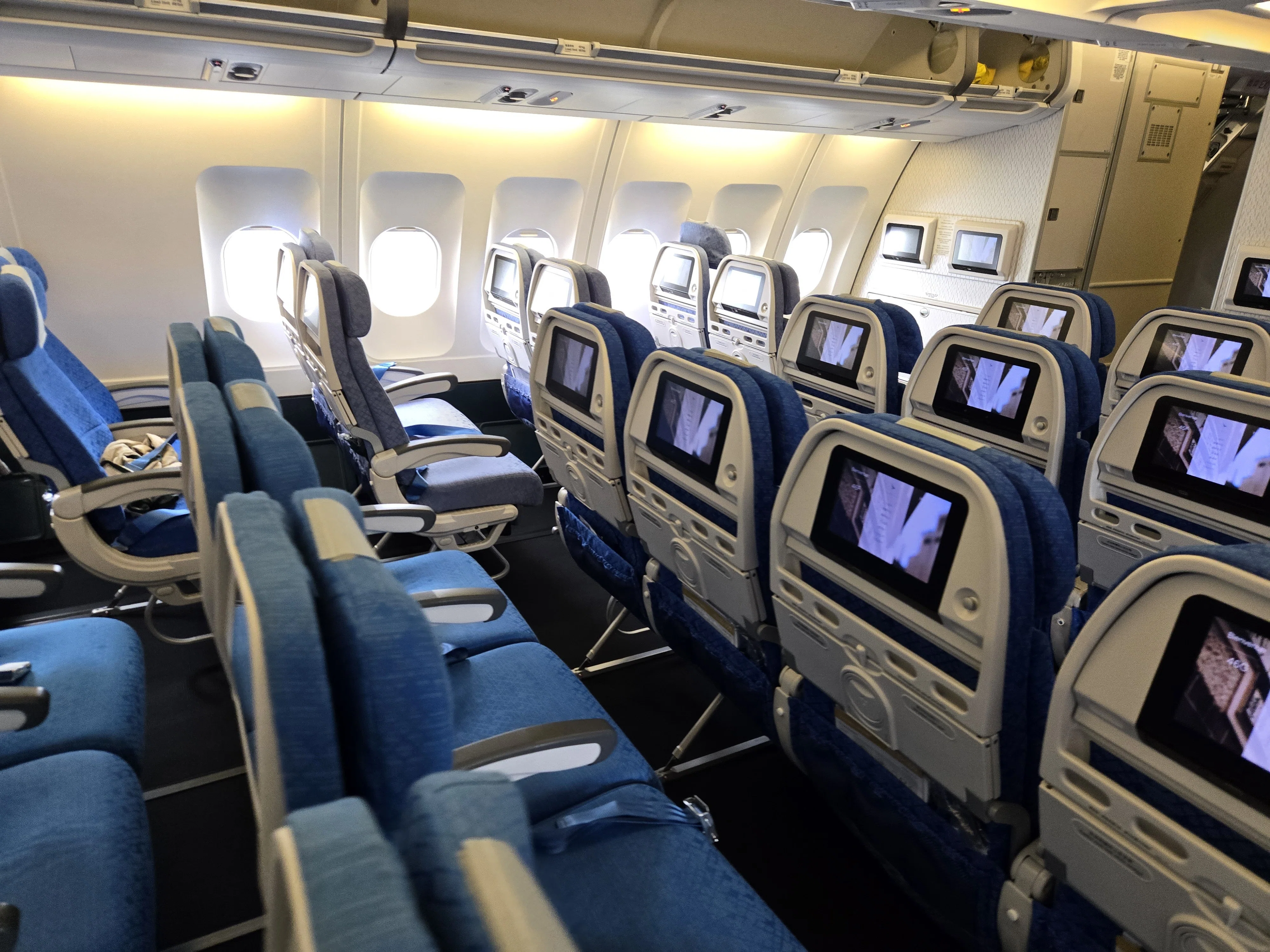 航海 ✈️ 搭乗レビュー：キャセイパシフィック航空 CX365（上海→香港