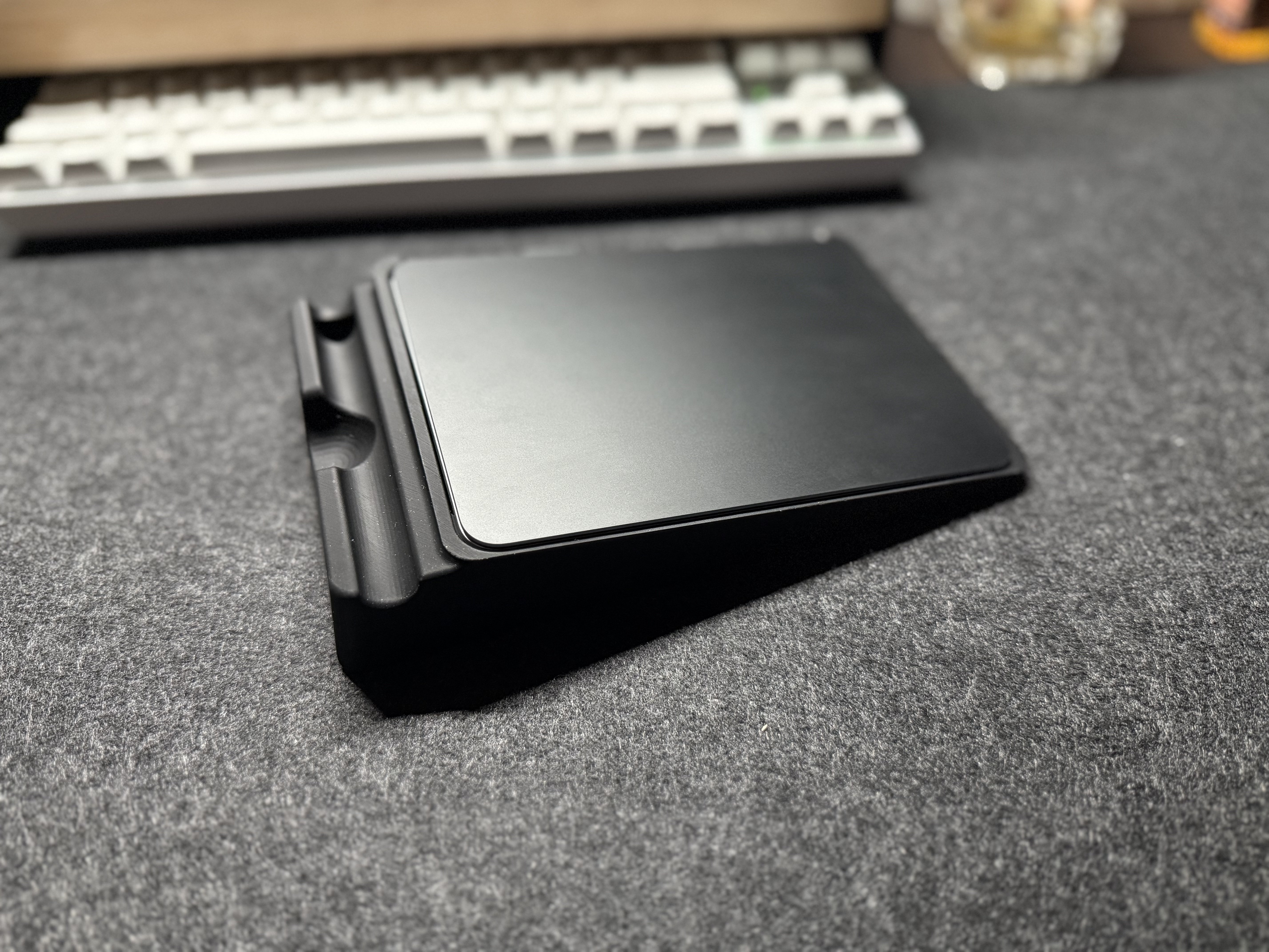 後編】ペンが置けるMagic Trackpadスタンドを作った話｜届いた実物と1