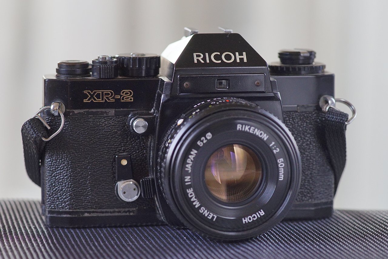 【美品】Ricoh x500 フィルムカメラ　動作確認済み サンキュッパ”の生みの親！一眼レフ「リコー XR500」