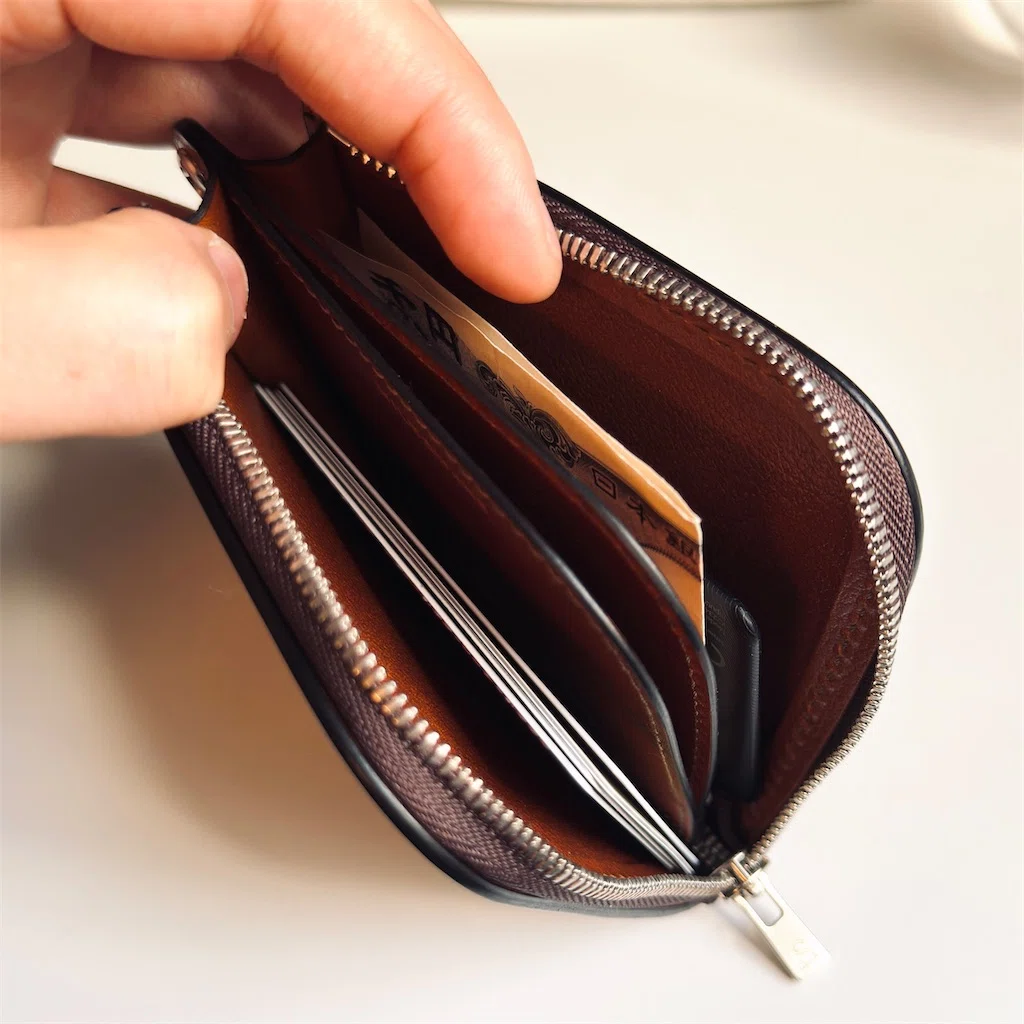 wildswansのLジップウォレットALARD（限定版）を買いました｜ficklog