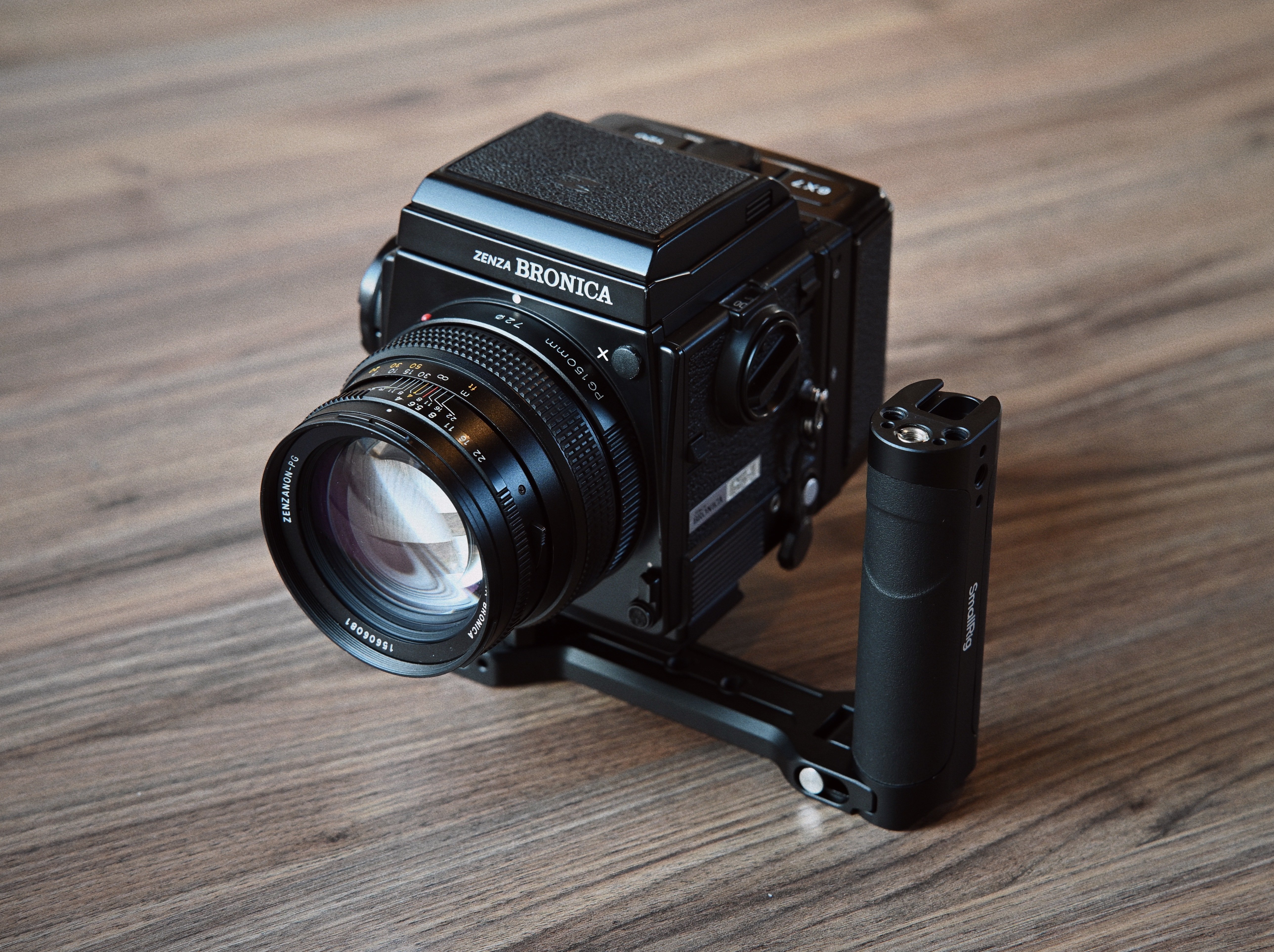 フィルムカメラ Nexus F4 Nexus F4
