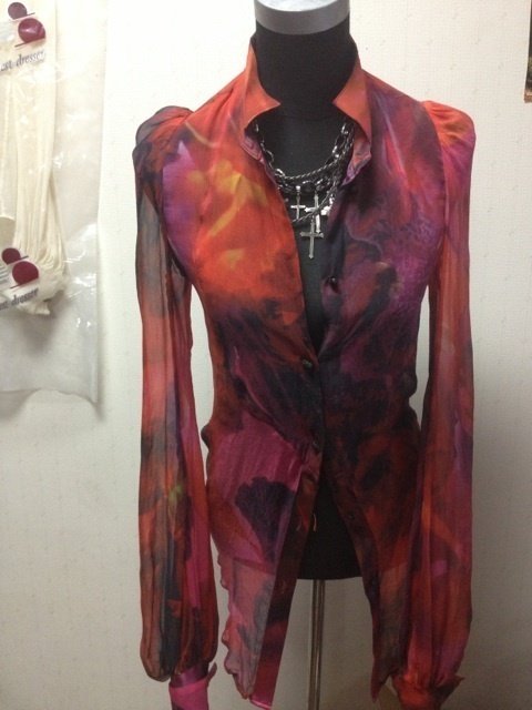 タキシードシャツ】HYDEの愛用衣装｜ハム