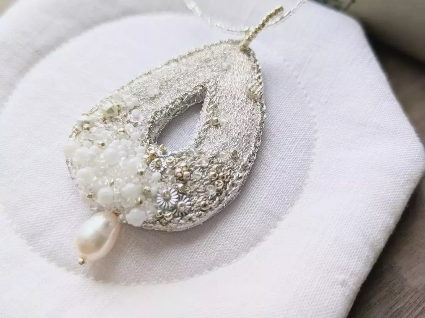 関税送料込【MISSOMA】ZENYU パールビーズチャームアンクレット 淡水パール×ビーズ刺繍で魅せる｜大人女性のためのマルチ