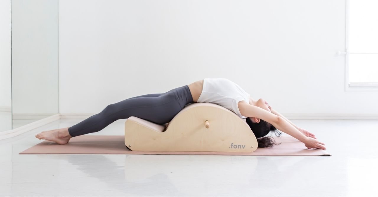 ピラティススタジオWHY NOTはなぜ「スパインコレクター」を活用して