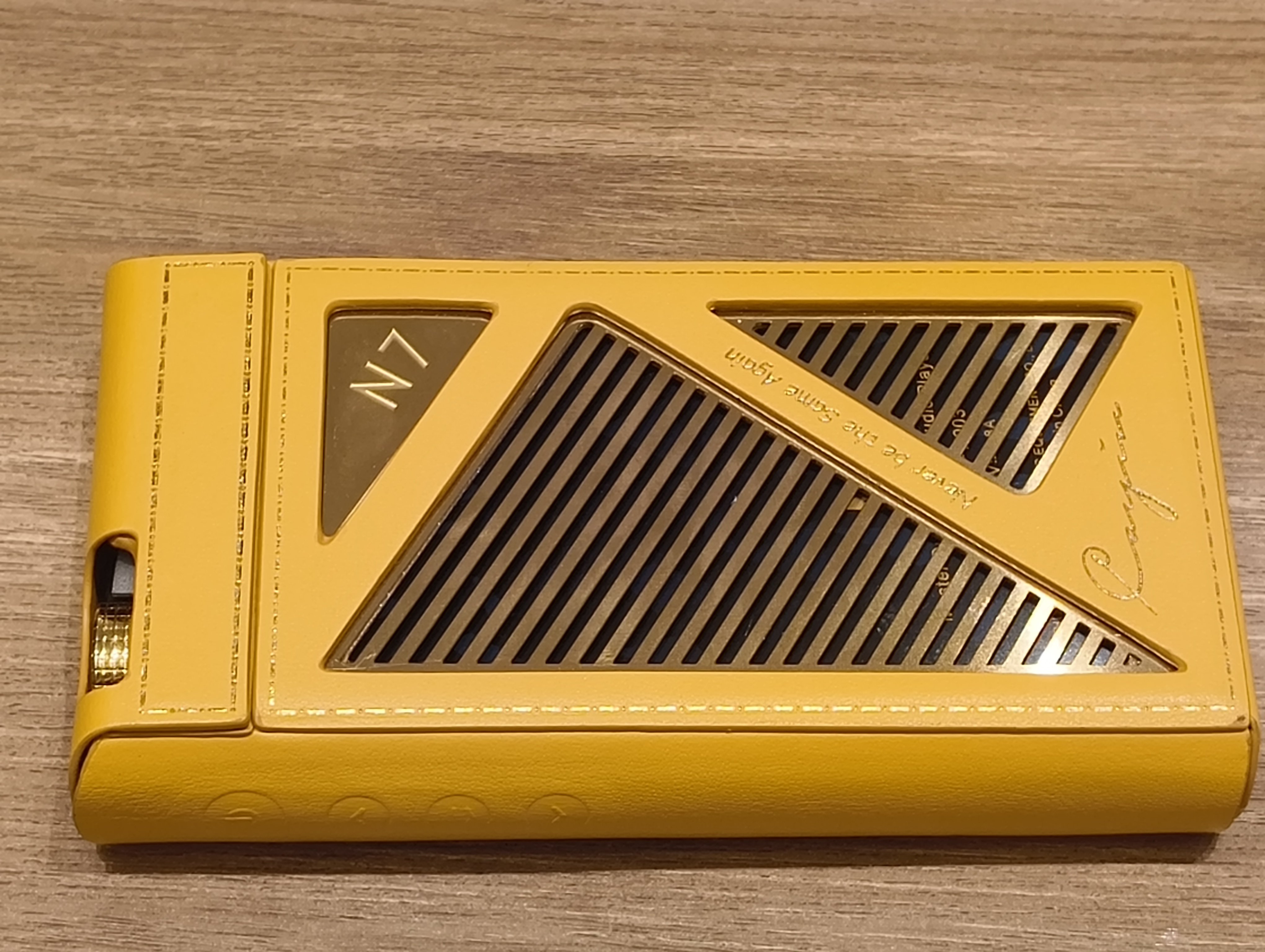 【23日まで値下げ】cayin N7 Cayin N7 DSD digital audio player – Zeppelin & Co