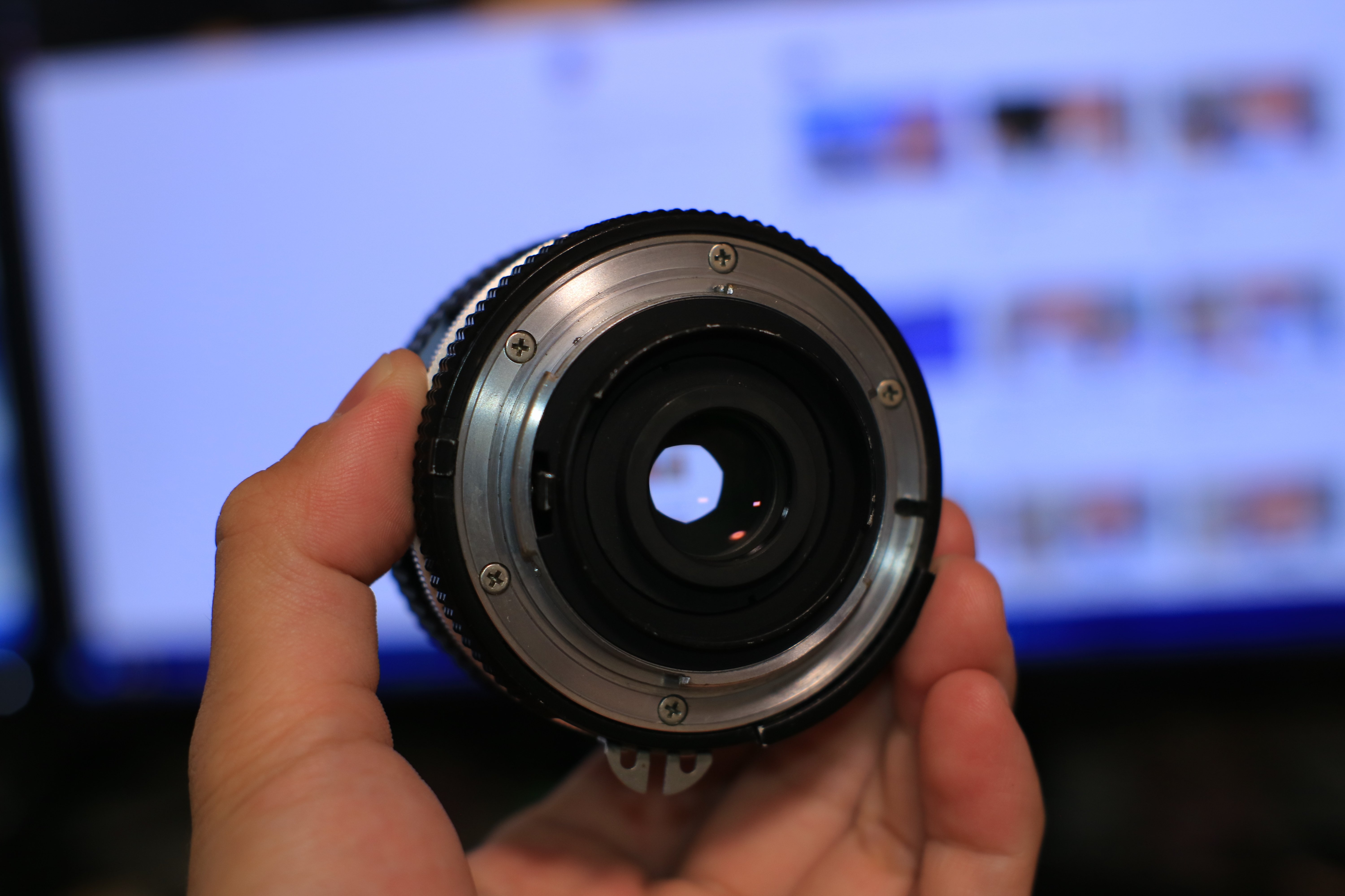Nikon ニコン Nikkor 35mm F2.8 カメラ レンズ Amazon.co.jp: Nikon Ai Nikkor 35 mm F2.8 : 家電＆カメラ