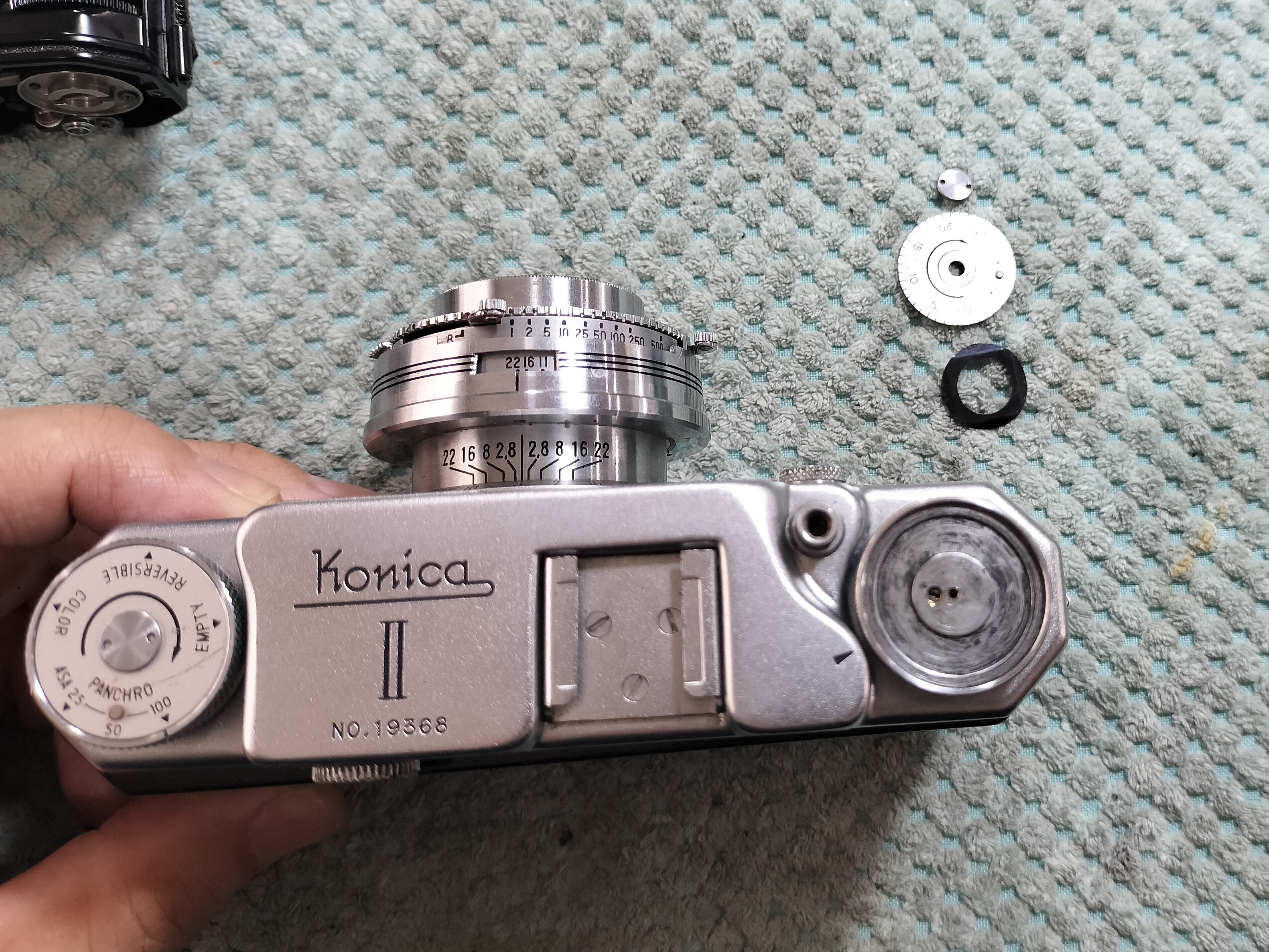 Konica IIシリーズの分解｜フィルムカメラ修理のアクアカメラ