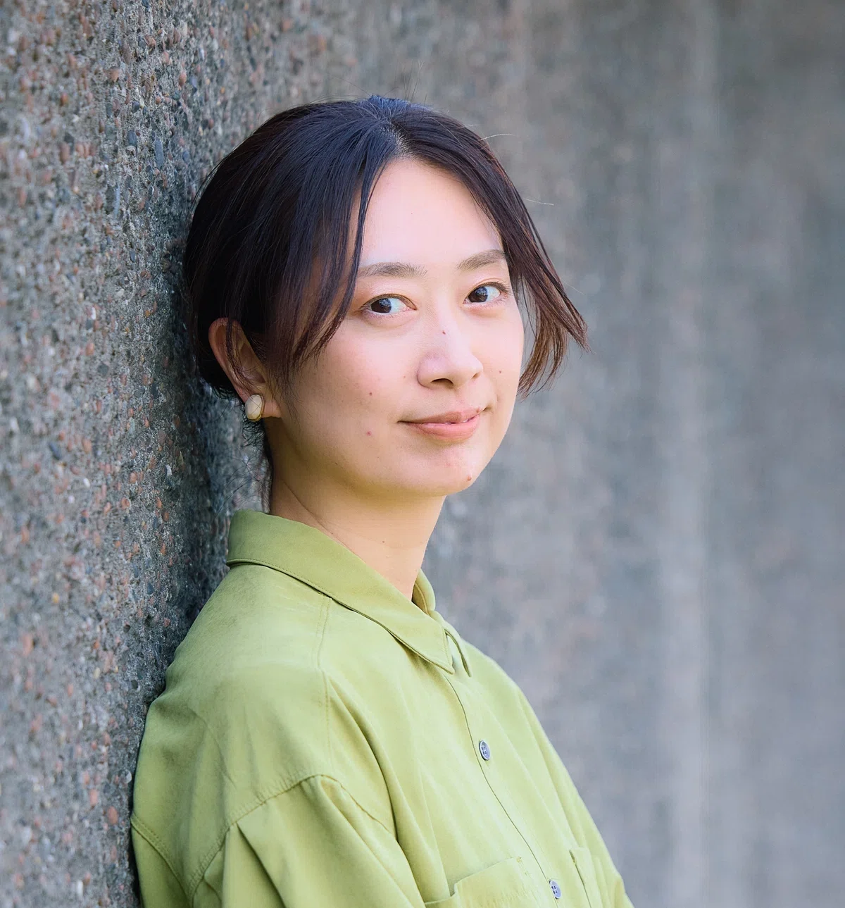 小説家　青山ヱリさん