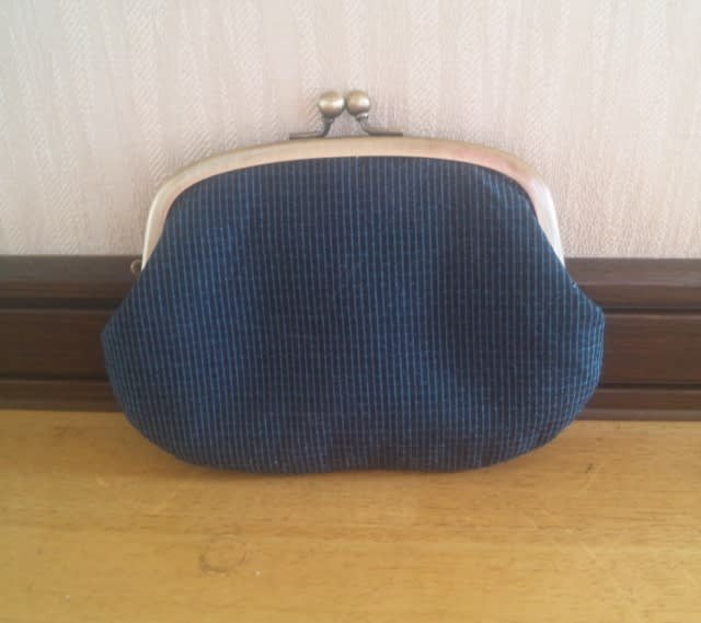 大島紬　亀甲華文様　ハンドメイド　親子がま口長財布 大島紬 亀甲華文様 ハンドメイド 親子がま口長財布 - メルカリ