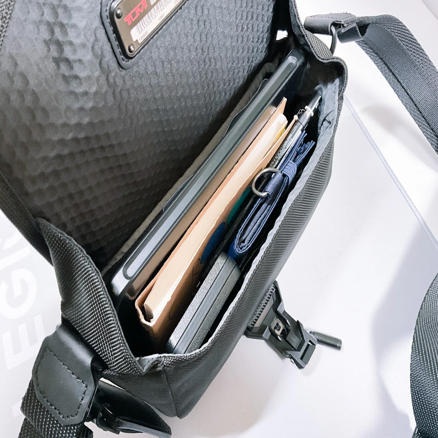 TUMI】「コンパス」クロスボディ 3ヶ月経った使用感 【ショルダー 