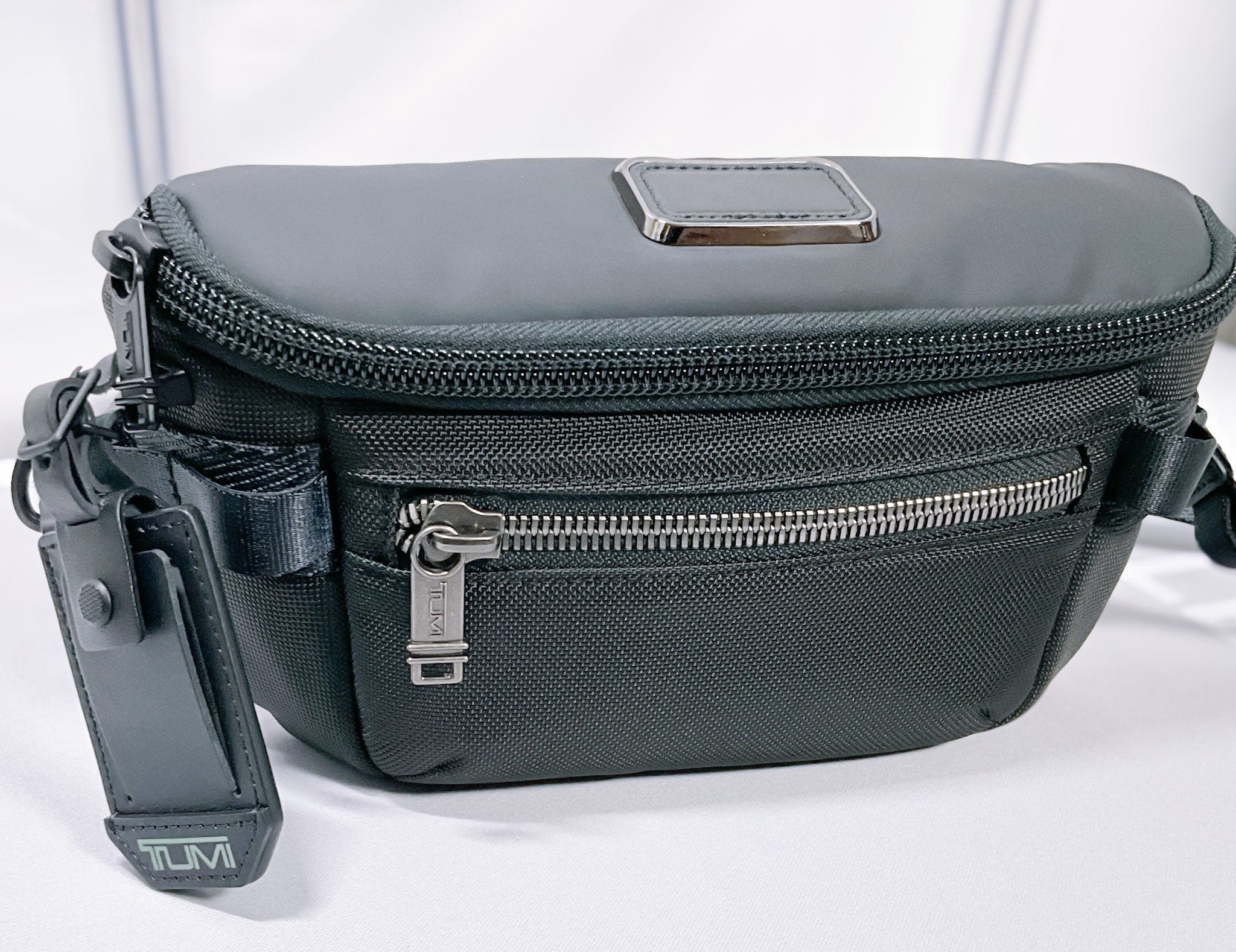 必需品だけを持ち運ぶ】 TUMI ALPHA BRAVO「クラシファイド」ウエスト